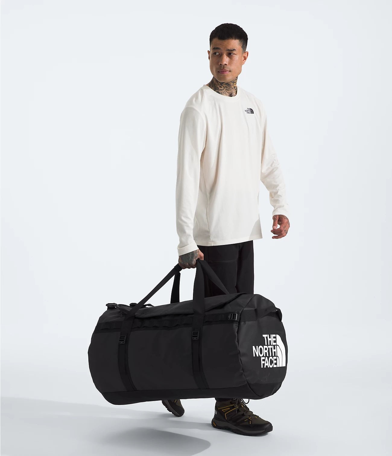 The North Face Base Camp Duffel Bag XL - Waterproof Travel Duffel for Camping, Hiking & Outdoor Adventures - Durable Gear for Gym, Sports & Weekend Getaways