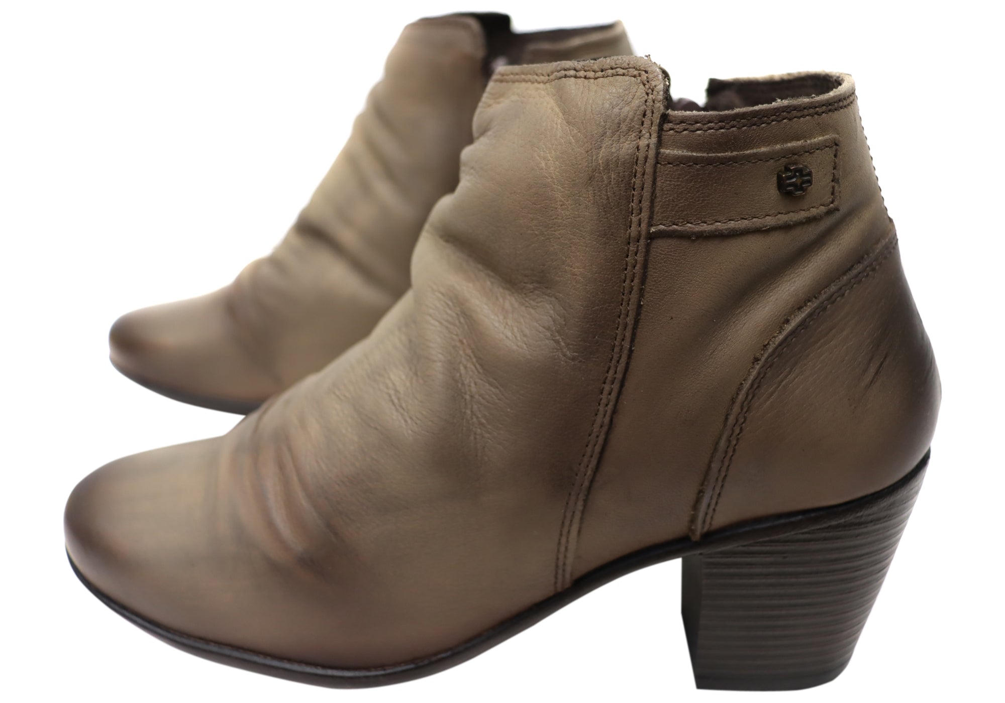 Perlatto Brooke Women's Comfortable Leather Ankle Boots - Made in Brazil - Stylish & Durable for Work, Travel & Everyday Wear