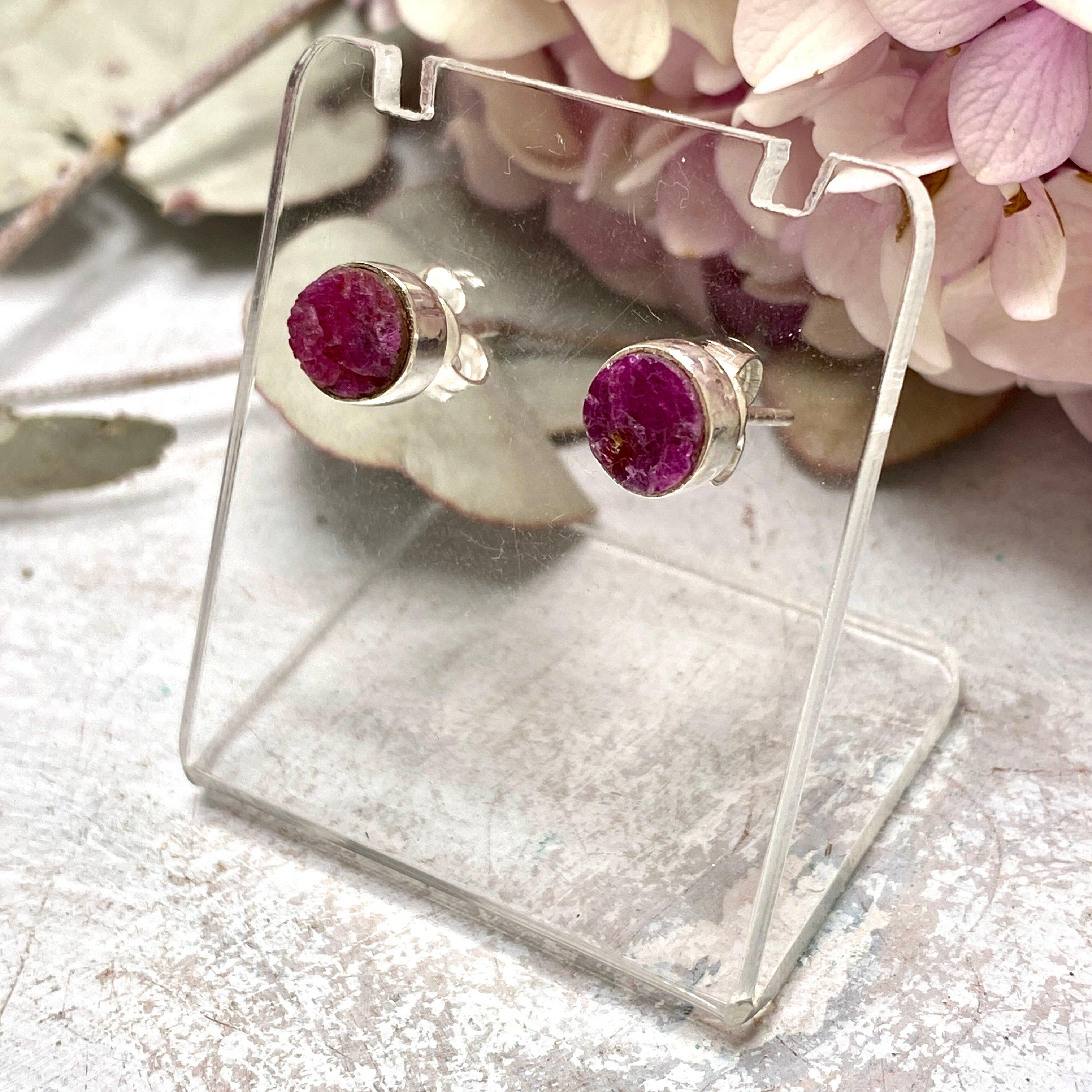 Natural Ruby Raw Round Stud Earrings KEGJ1254 – Handmade Gemstone Jewelry for Women, Perfect for Everyday Wear & Special Occasions