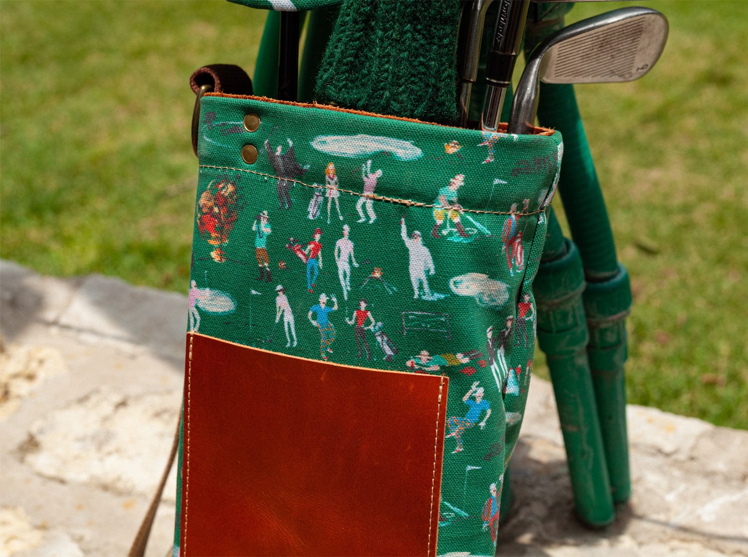 Criquet x Donald Robertson Par 3 Golf Bag - Premium Stand Golf Bag for Men | Perfect for Driving Range, Course Play & Travel