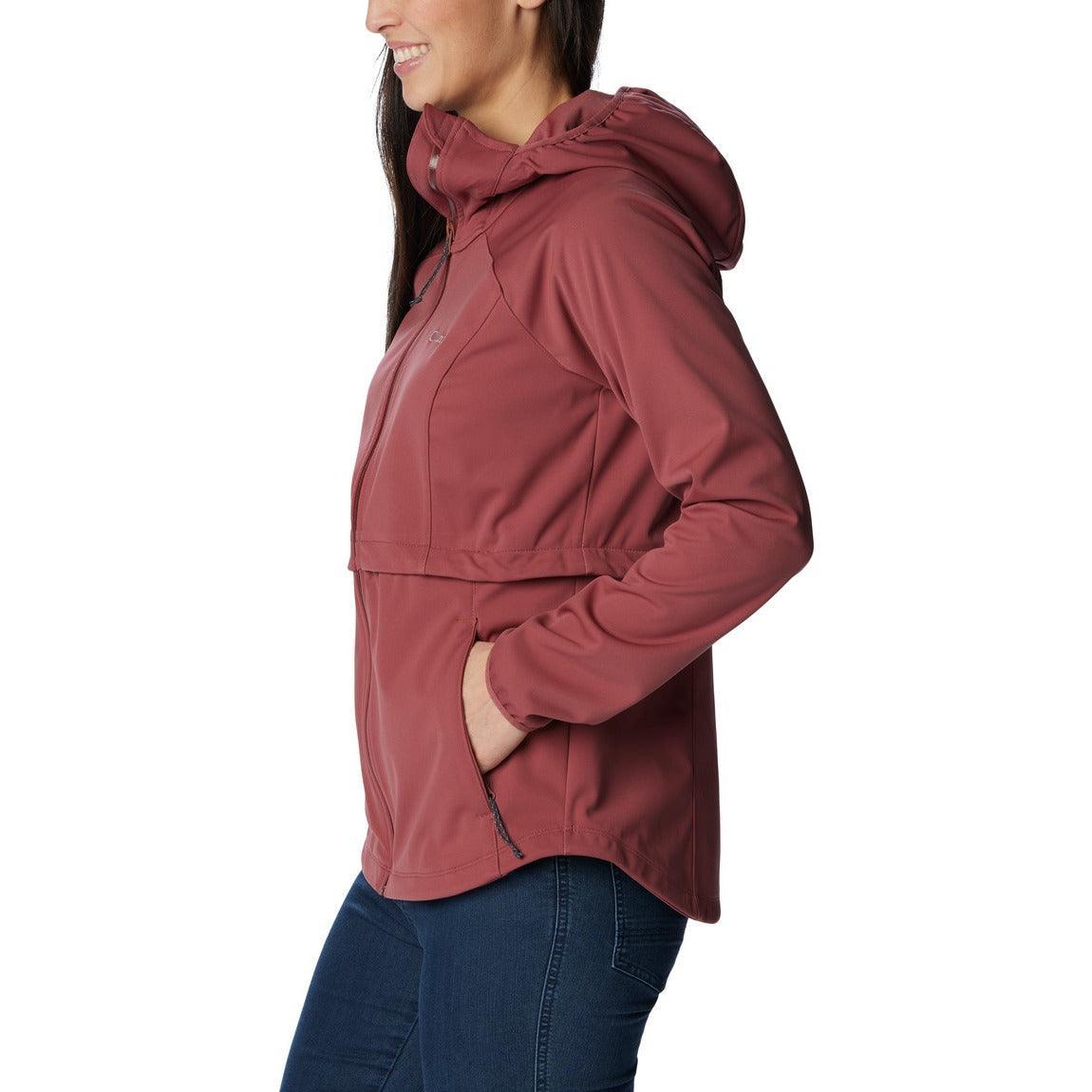 Columbia Women's Canyon Meadows™ Softshell Jacket - Lightweight Water-Resistant Windbreaker for Hiking, Camping & Outdoor Adventures