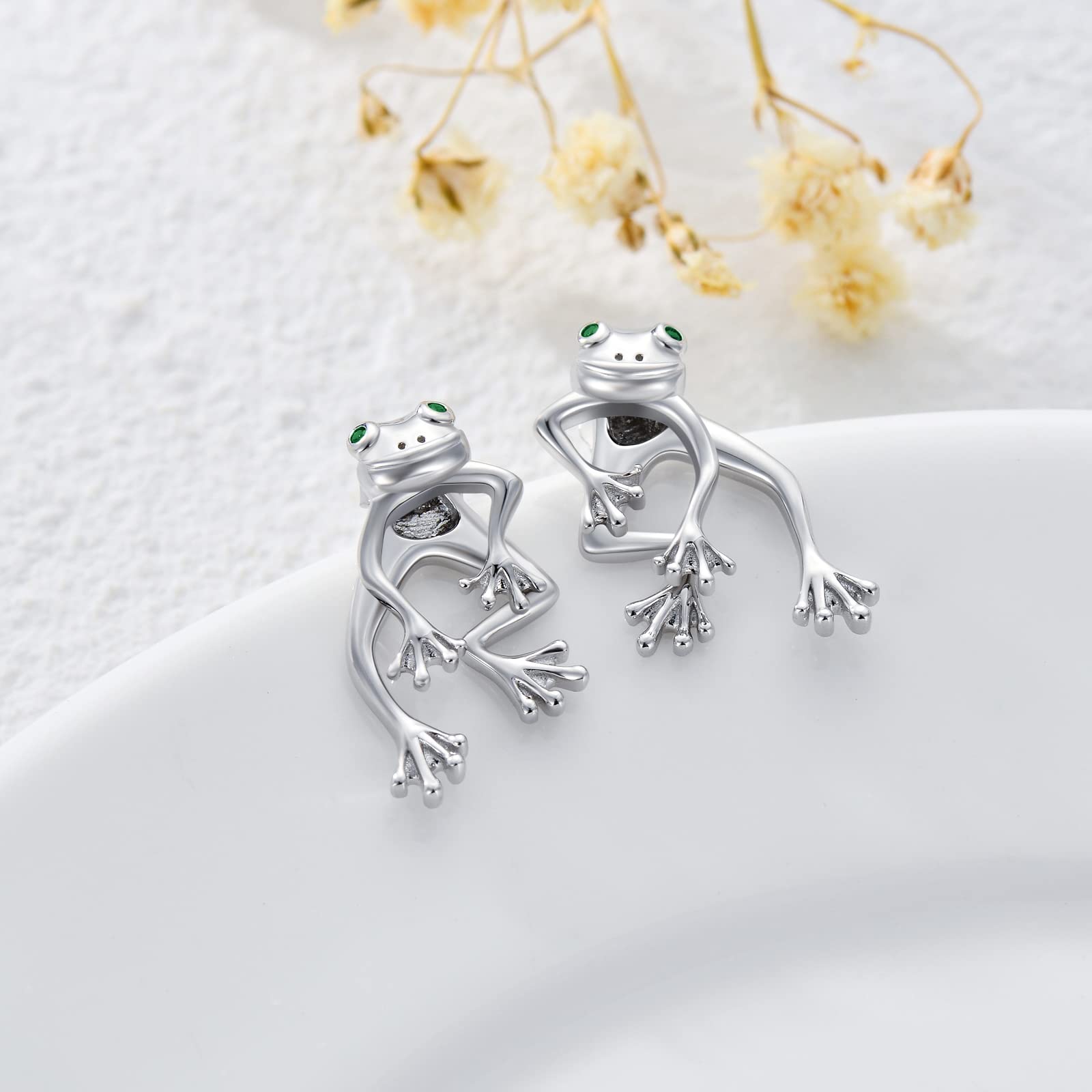 925 Sterling Silver Frog Stud Earrings - Cute & Funny Animal Jewelry for Women | Perfect for Casual Wear, Gifts & Nature Lovers