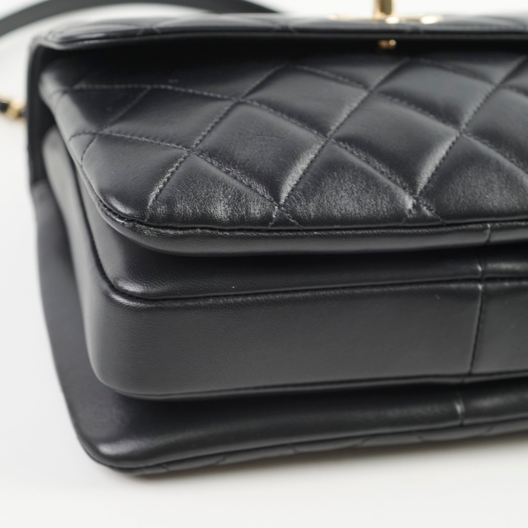 Chanel Trendy CC Small Black Leather Crossbody Bag for Women - Luxury Designer Handbag for Evening Out, Party & Special Occasions