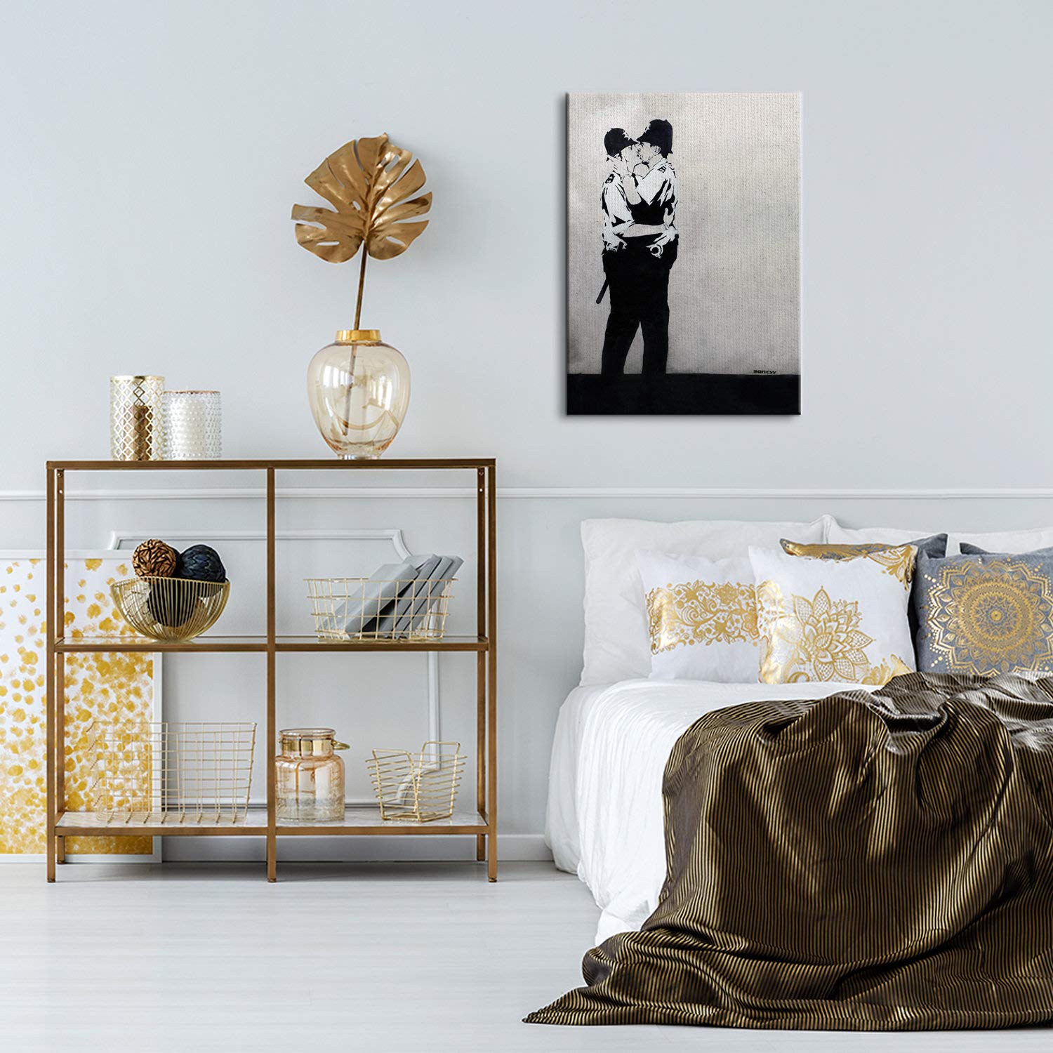 Banksy Canvas Art Print - Cops Kissing Street Graffiti Wall Decor - Urban Police Deputy Gay Artwork for Living Room, Bedroom & Office