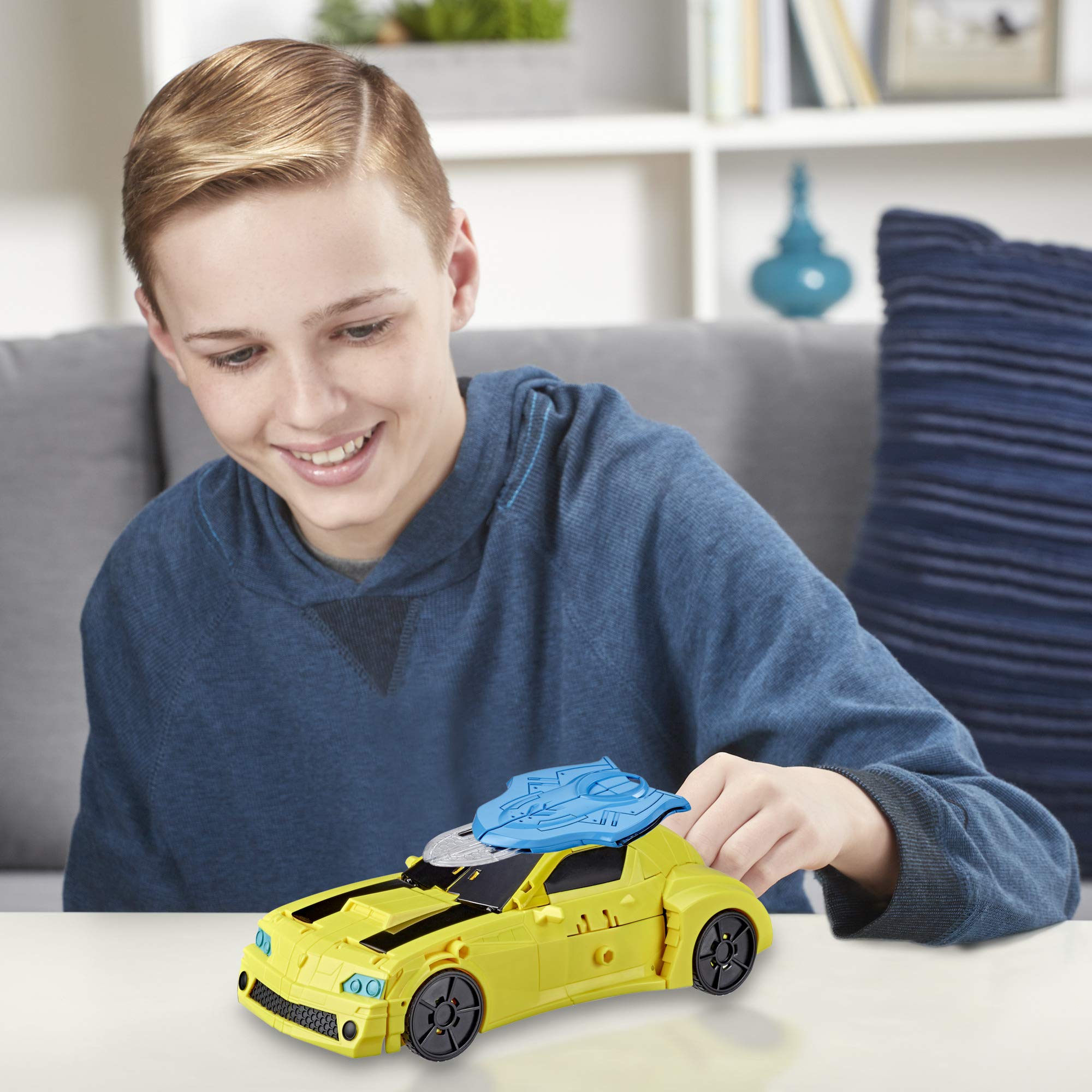 Transformers Bumblebee Cyberverse Adventures Battle Call Officer Class 10-inch Action Figure - Voice Activated with Energon Power Lights & Sounds - Ages 6+ - Perfect for Playtime, Collecting & Display