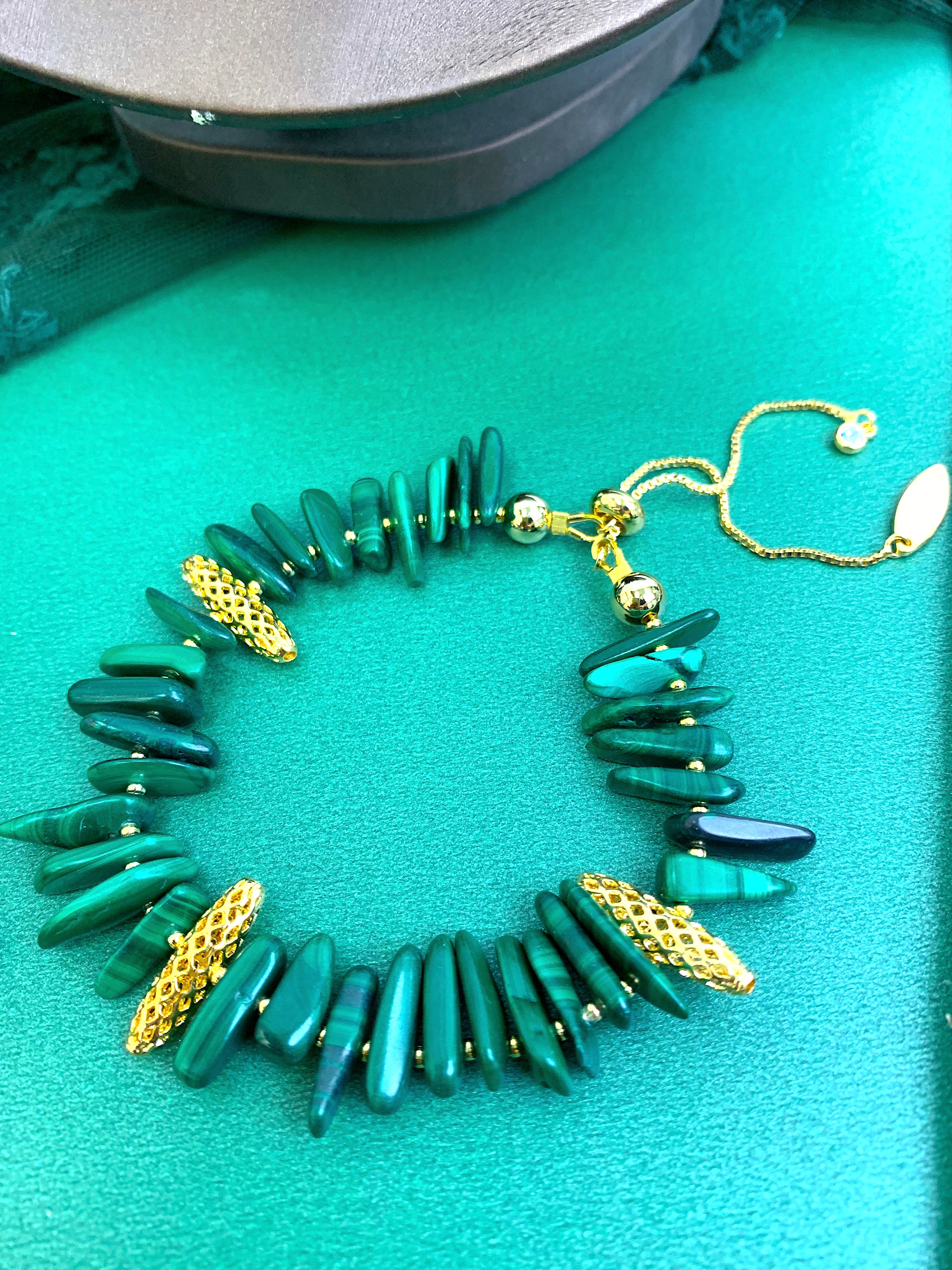 Handmade Adjustable Malachite Beaded Bracelet - Unique Irregular Green Stone Jewelry for Women, Boho Chic Fashion Accessory, Perfect for Everyday Wear & Gift Giving