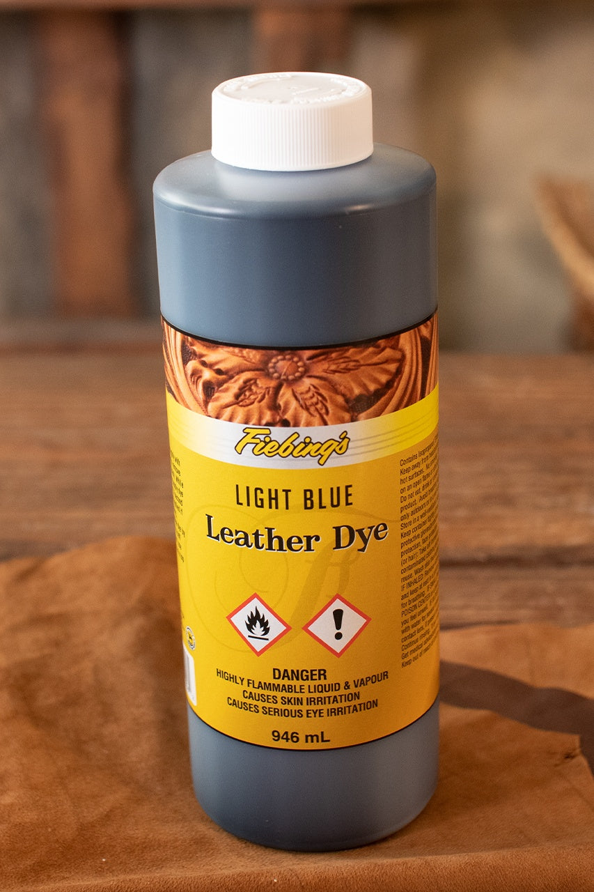Fiebing's Light Blue Leather Dye - 32oz (946ml) Professional Quality for Leather Crafting, Shoes, Bags & Furniture - Perfect for DIY Projects & Leather Repair