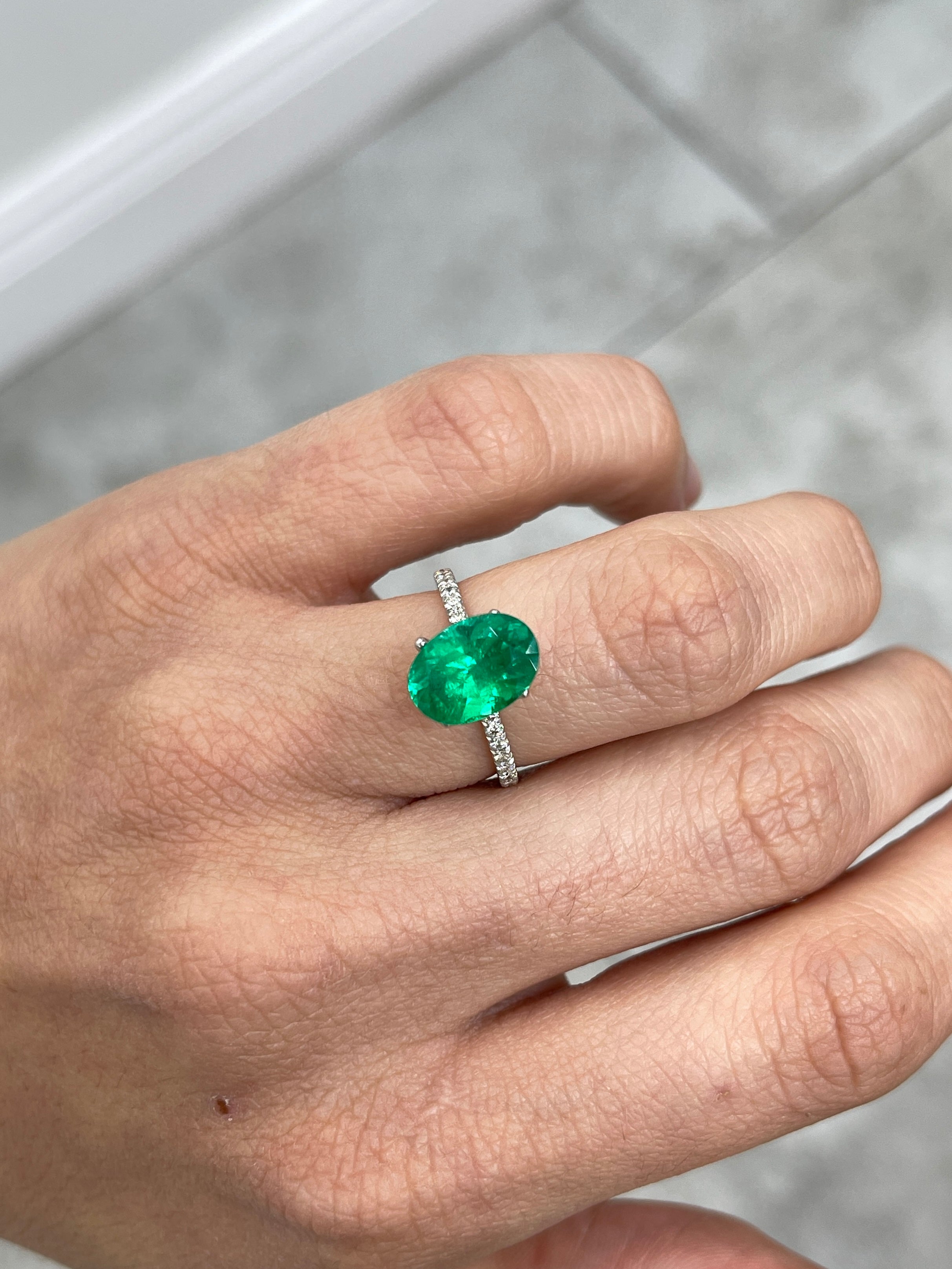3.24 Carat AAA+ Vivid Yellowish Green Oval Colombian Emerald - 11.4x8mm Natural Loose Gemstone for Jewelry Making, Engagement Rings & Luxury Gifts