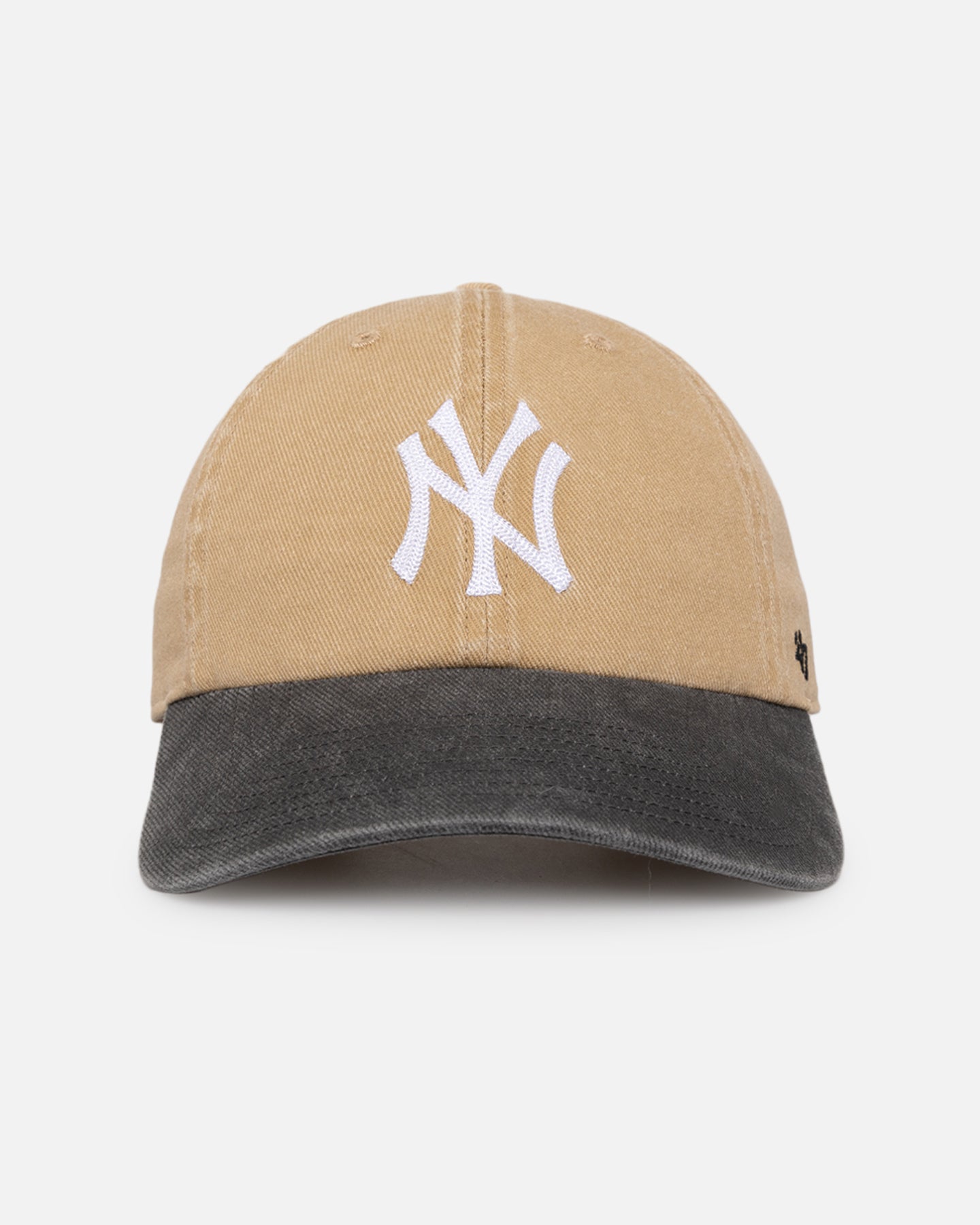 New York Yankees 'Apollo Chain' 47 Clean Up Strapback Hat - Khaki Adjustable Baseball Cap for Men, Women - Perfect for Sports Games, Casual Wear & Fan Collections