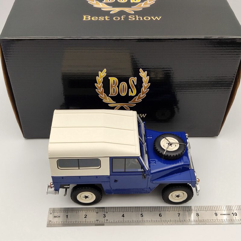 BOS 1/18 Scale Land Rover Series III 1973 Blue & White Resin Model Car - Collectible Diecast Vehicle for Adults, Gift for Car Enthusiasts - Perfect for Display, Home Decor, and Toy Car Collections