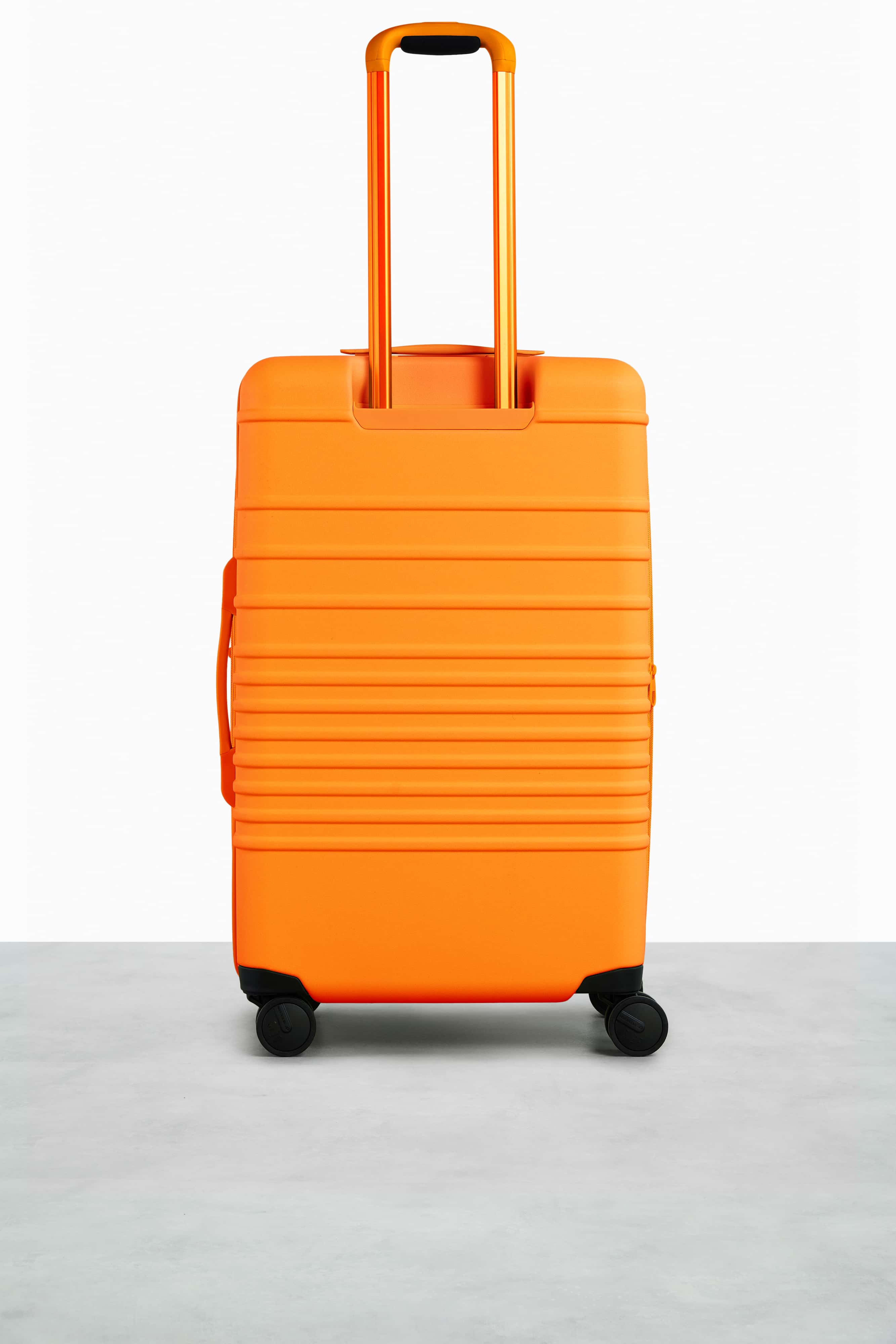 Creamsicle Medium Check-In Roller Luggage - Lightweight Spinner Suitcase for Travel, Business Trips & Weekend Getaways