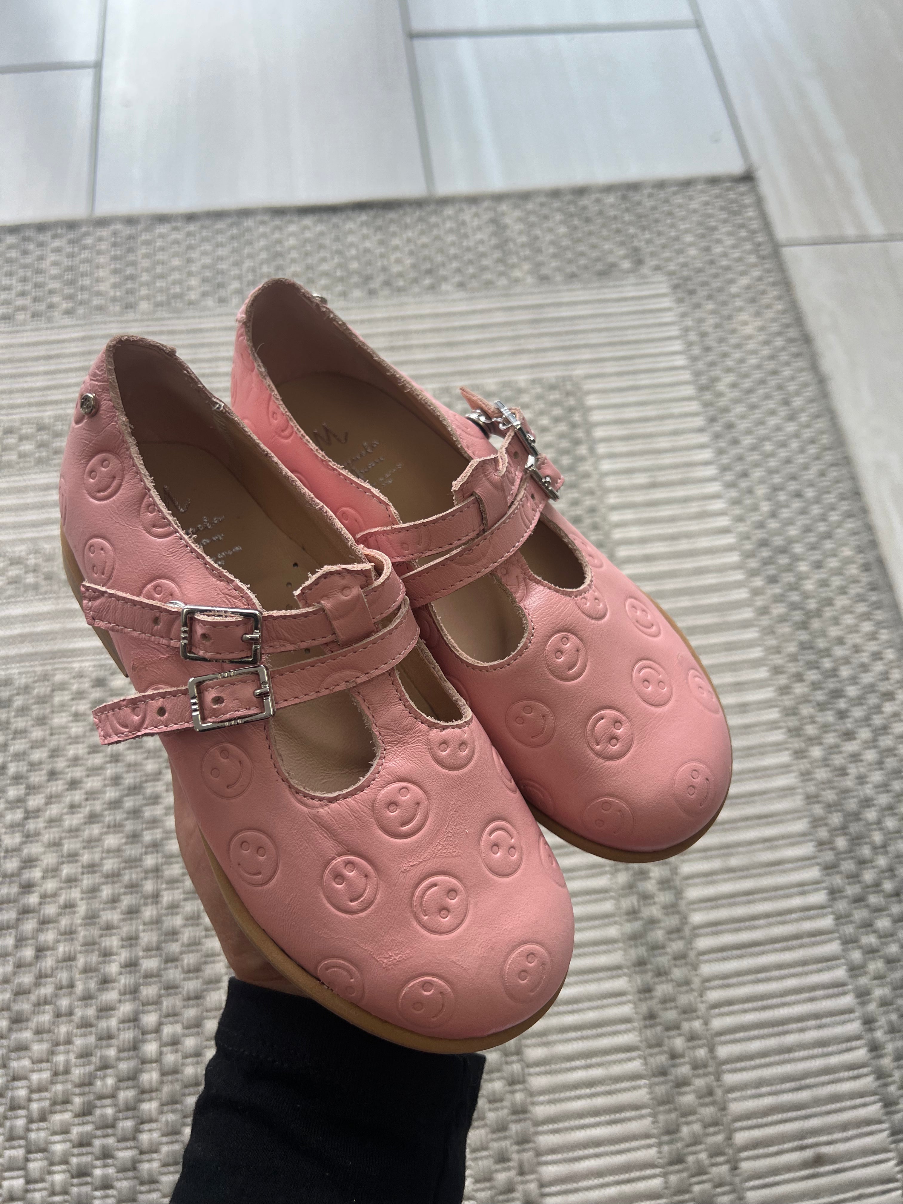 Manuela Pink Smiley Mary Jane Shoes - Cute & Comfortable Girls' Flats for School, Party & Everyday Wear