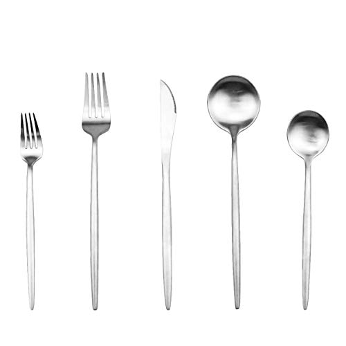 Service for 8