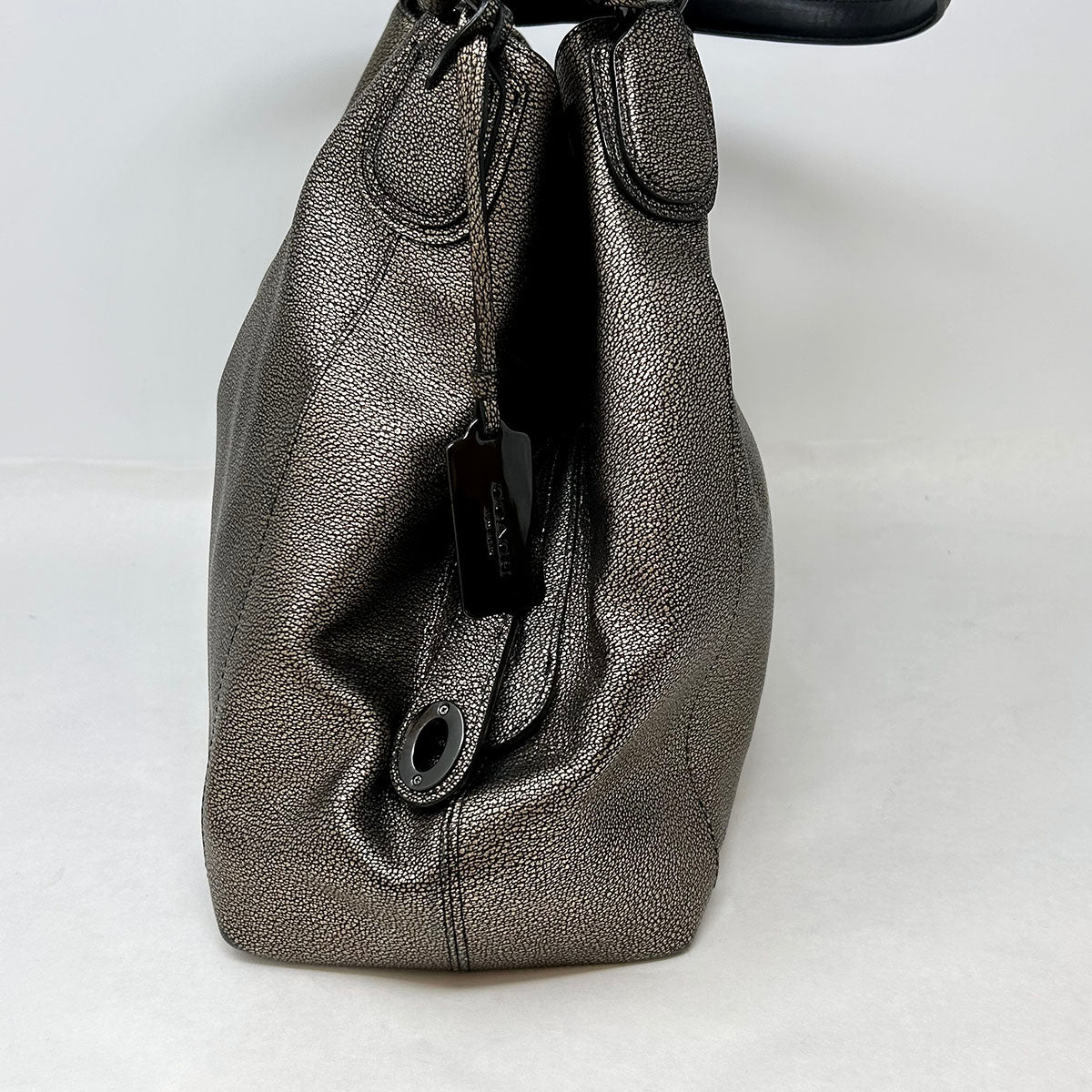 Coach Signature Leather Tote Bag for Women - Stylish & Spacious Handbag for Work, Travel & Everyday Use
