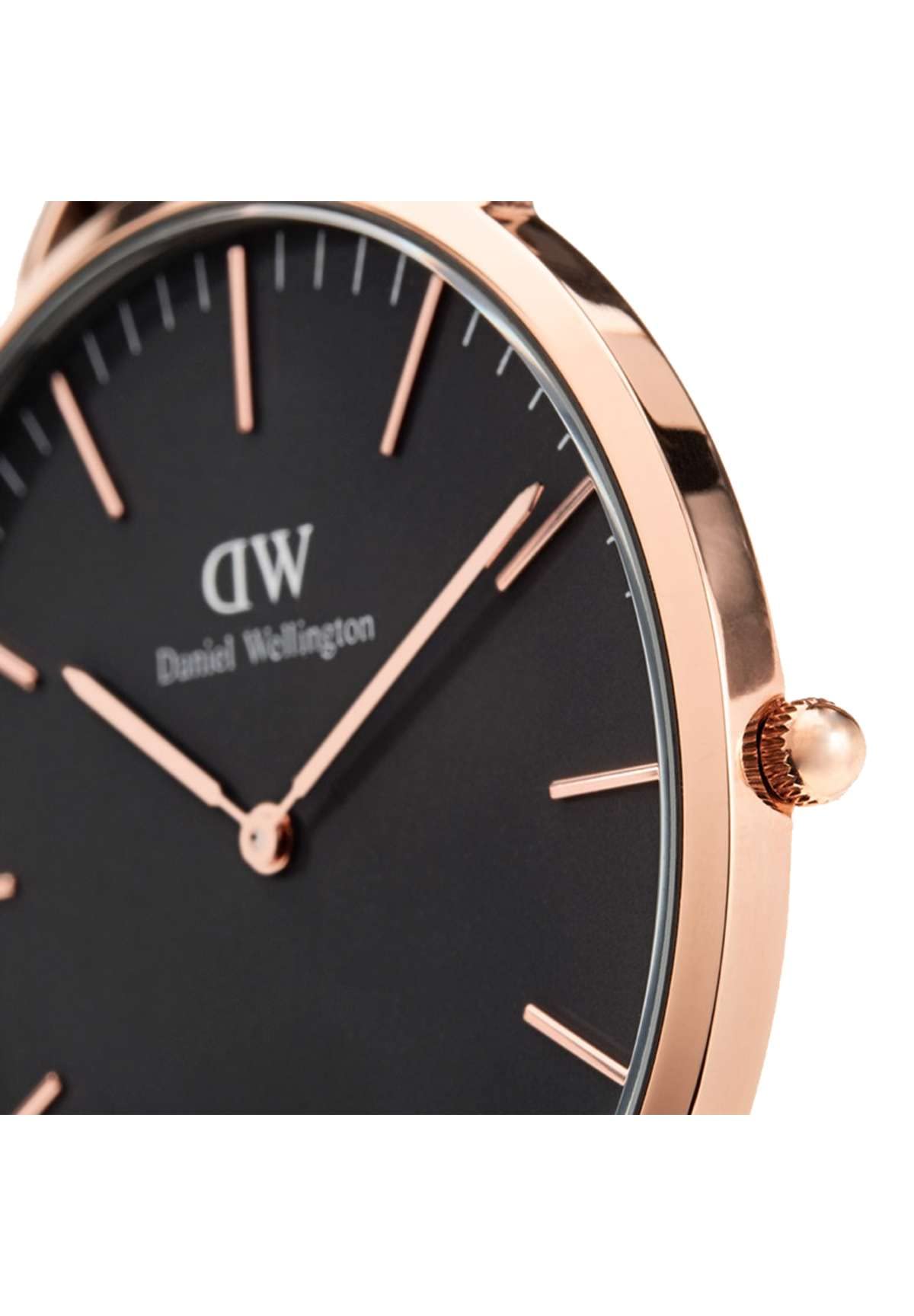Daniel Wellington Classic St Mawes Watch for Men & Women - Italian Brown Leather Band, Elegant & Stylish Timepiece | Perfect Gift for Graduation, Anniversary & Birthday | Water-Resistant Watch for Casual, Formal & Everyday Wear | Ideal for Office, Business Meetings, Date Nights, Weddings & Special Events | Great for Professional Settings, Romantic Dates and Daily Fashion Accessory