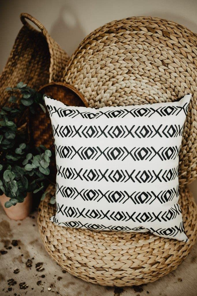 Premium Mud-Cloth Pillow Covers - XOXO Throw Pillows for Sofa & Bed - Modern Luxury Home Decor - Elegant Living Room & Bedroom Accent Pillows - Perfect for Boho Chic & African Inspired Interior Design