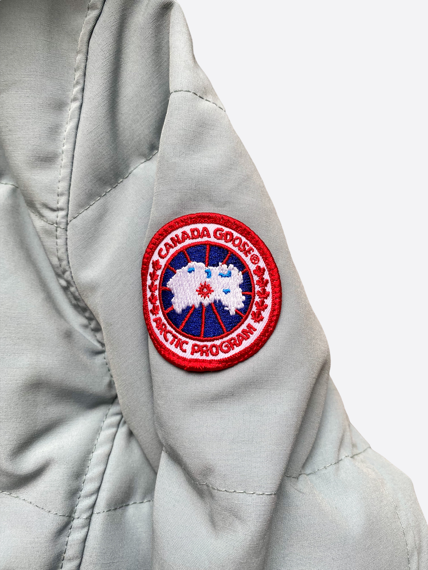 Canada Goose Stormy Sky Lorette Women's Winter Jacket - Waterproof Down Parka for Cold Weather, Outdoor Activities & Urban Style