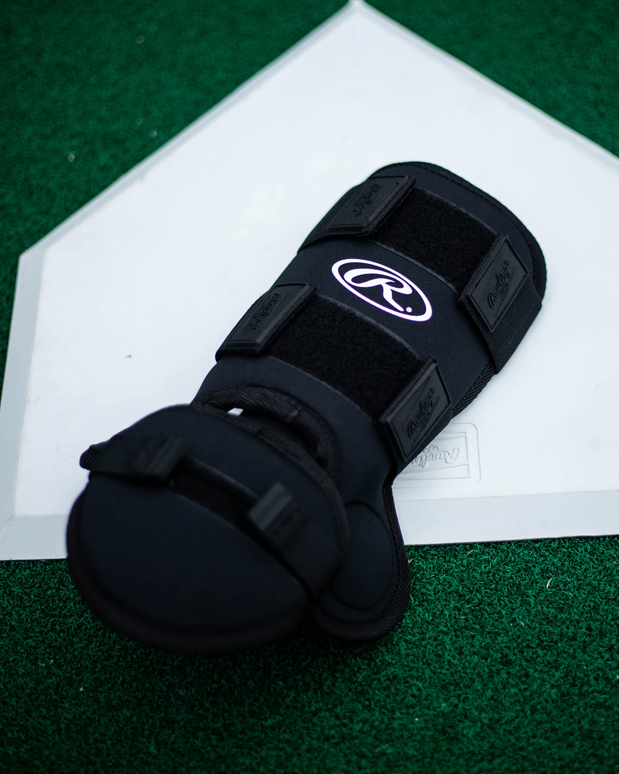 Rawlings Baseball Leg Guards - Youth & Adult Protective Shin Guards for Baseball, Softball, and Training - Lightweight & Durable for Games & Practice