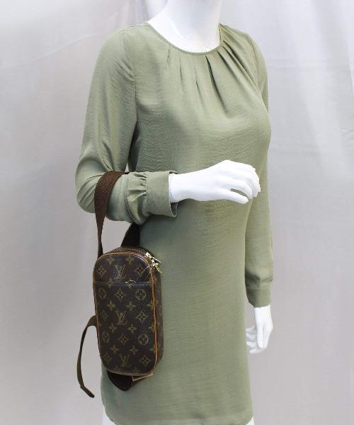 Authentic Louis Vuitton Pochette Gange Bag - Monogram Canvas Crossbody Purse for Women | Perfect for Date Night, Travel & Everyday Use