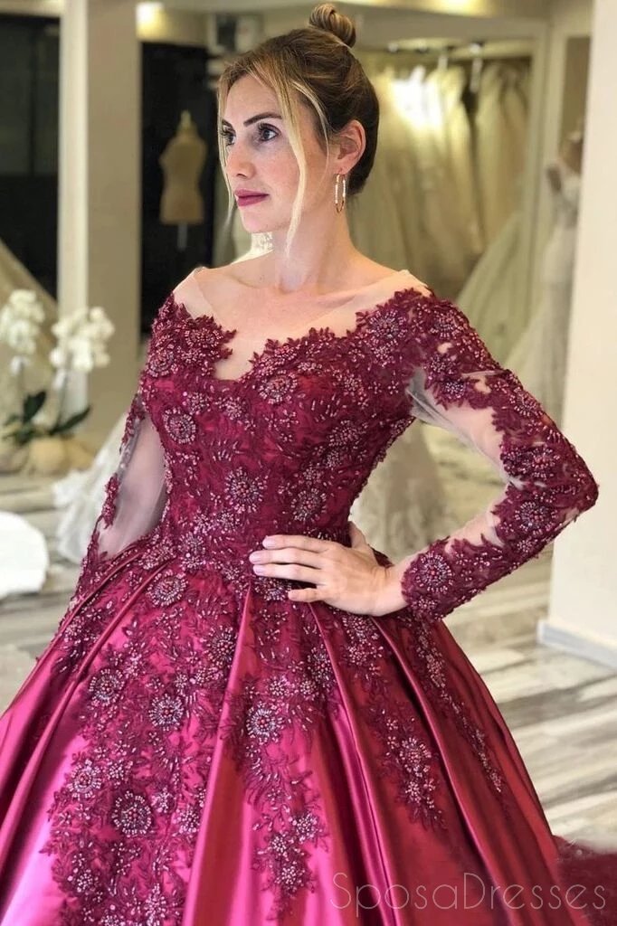 Elegant Long Sleeve Lace Applique Purple Evening Gown - Formal Prom Dress for Women | Perfect for Homecoming, Ball, Wedding & Special Occasions