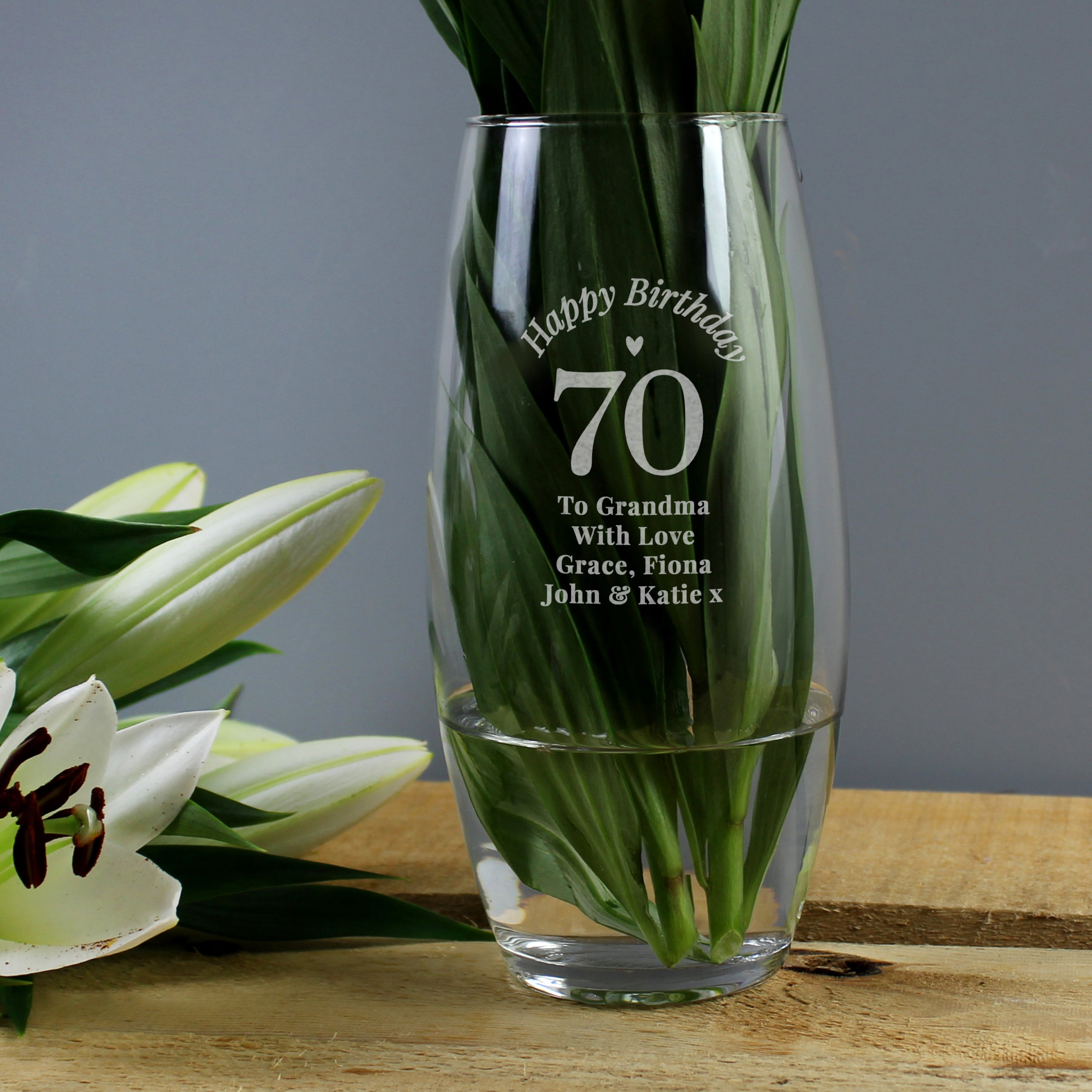 Personalized Milestone Birthday Glass Vase - Elegant Floral Gift for Anniversaries, Weddings & Special Occasions