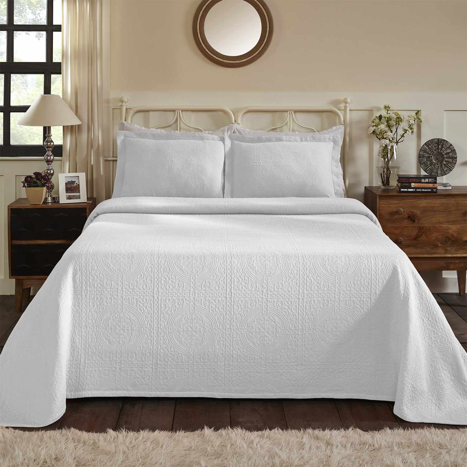 100% Cotton Jacquard Matelassé Fleur De Lis Bedspread Set - Luxury Queen Size Bedding Coverlet with Elegant Floral Design - Perfect for Master Bedroom, Guest Room & Hotel Decor