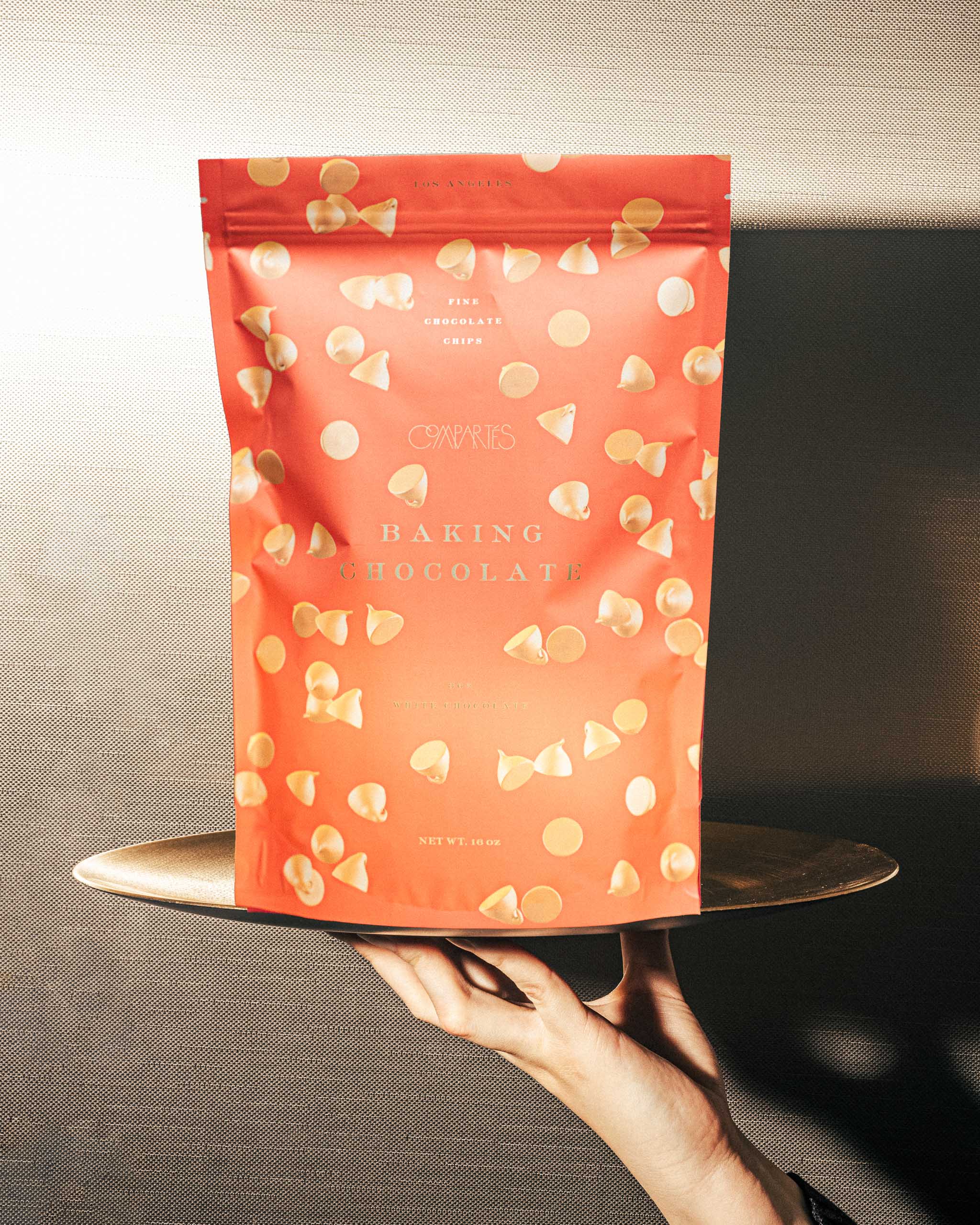 Premium Gourmet White Chocolate Baking Chips for Cookies, Cakes & Desserts - High-Quality Baking Ingredients for Home Bakers & Professional Chefs