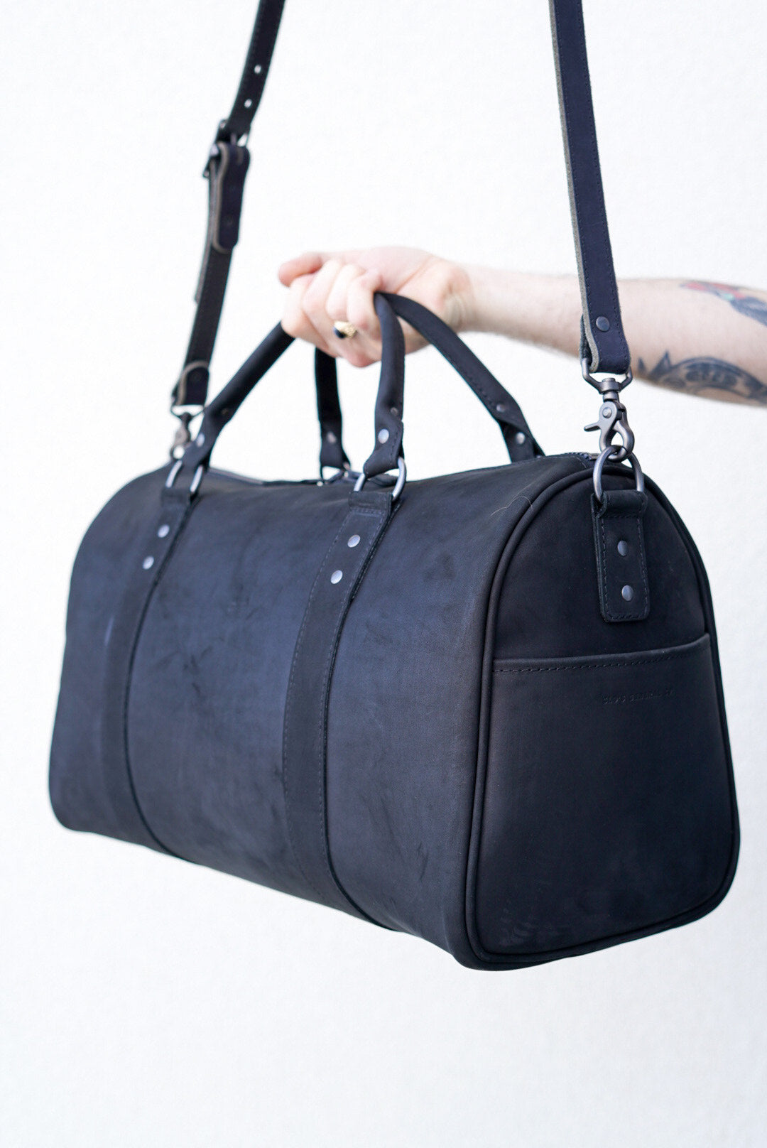 Premium Nubuck Onyx Overnight Duffle Bag - Water-Resistant Travel Duffel for Gym, Weekend Trips & Outdoor Adventures