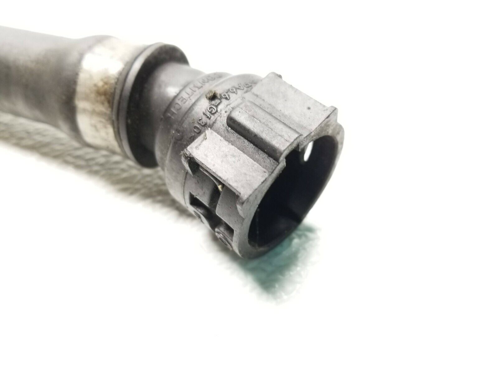 BMW E46 325xi Radiator Coolant Hose Pipe Replacement (01-05) - Durable 125K Mile Performance - Perfect for Engine Cooling System Repair & Maintenance