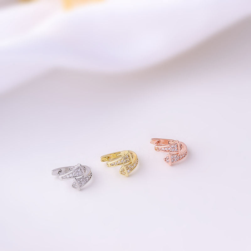 18K Rose Gold Swallow Heart Tiny Cartilage Hoop Earrings for Women - Dainty Minimalist Stud Earrings for Helix, Tragus, or Lobe Piercing - Perfect for Everyday Wear, Date Night & Gifts
