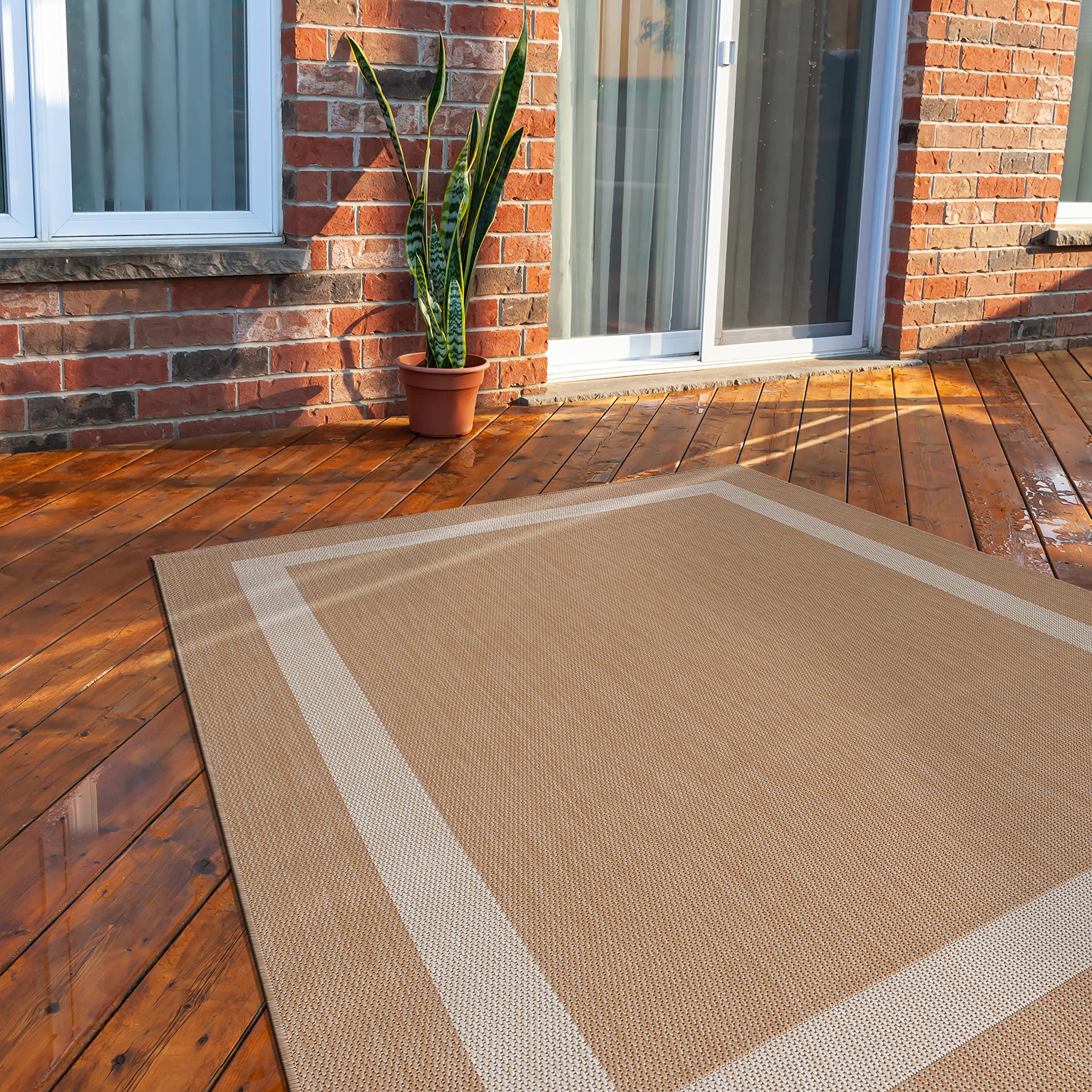 Modern Washable Outdoor Rug - 6x9 ft Bordered Beige/White Area Carpet for Patio, Kitchen & Hallway - Durable Indoor/Outdoor Floor Mat for Backyard, Deck & Entryway