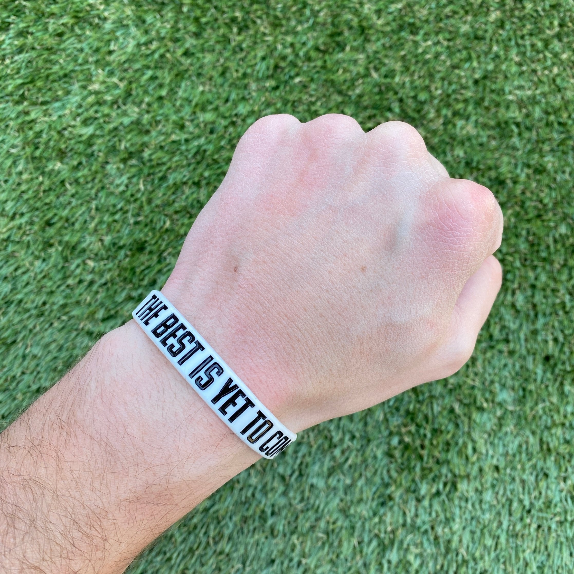 Best Motivational Wristband - Inspirational Bracelet for Women & Men - Perfect for Fitness, Yoga, Running & Daily Encouragement