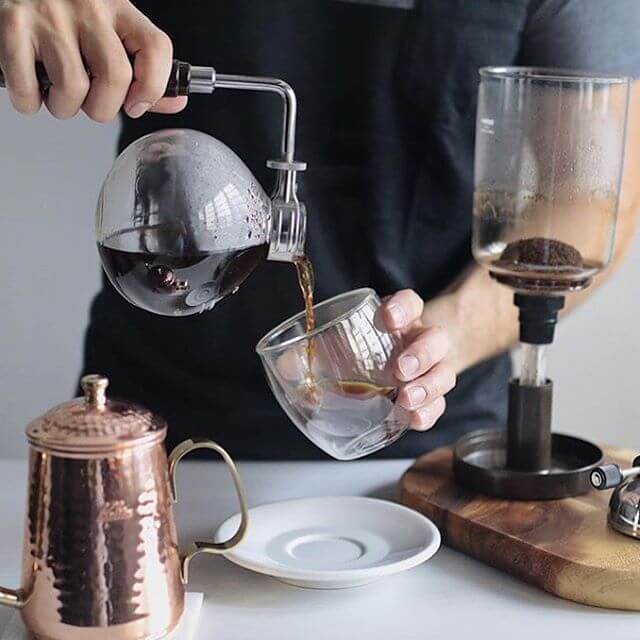 Hario Syphon Technica 5 Cup Coffee Maker - Premium Glass Vacuum Brewer for Home & Cafe Use - Perfect for Pour Over and Specialty Coffee Brewing