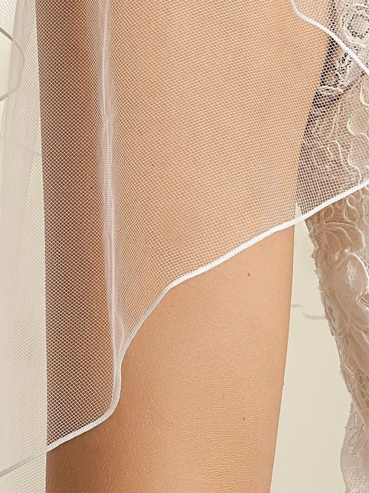Bianco Evento Cathedral Length Two-Tier Wedding Veil with Corded Edge - Ivory Tulle Bridal Veil S143 | Perfect for Traditional Church Weddings & Formal Bridal Looks