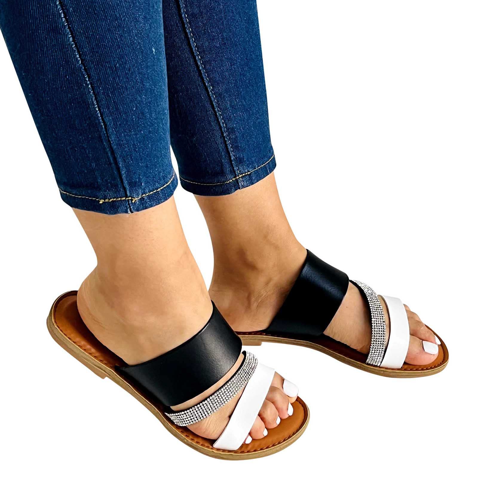 Retro Women's Sandals - Crystal Flat Slide Slippers for Summer | Comfortable Fashion Footwear for Beach, Vacation & Casual Outings
