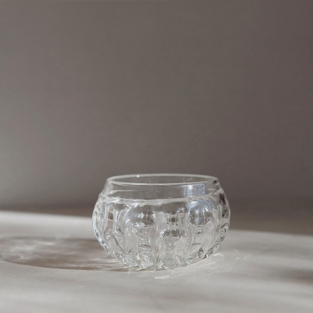 Handblown Heirloom Glass Sipper - Premium Quality Grand Drinking Cup for Tea, Coffee & Cocktails - Perfect for Home, Office & Gifting