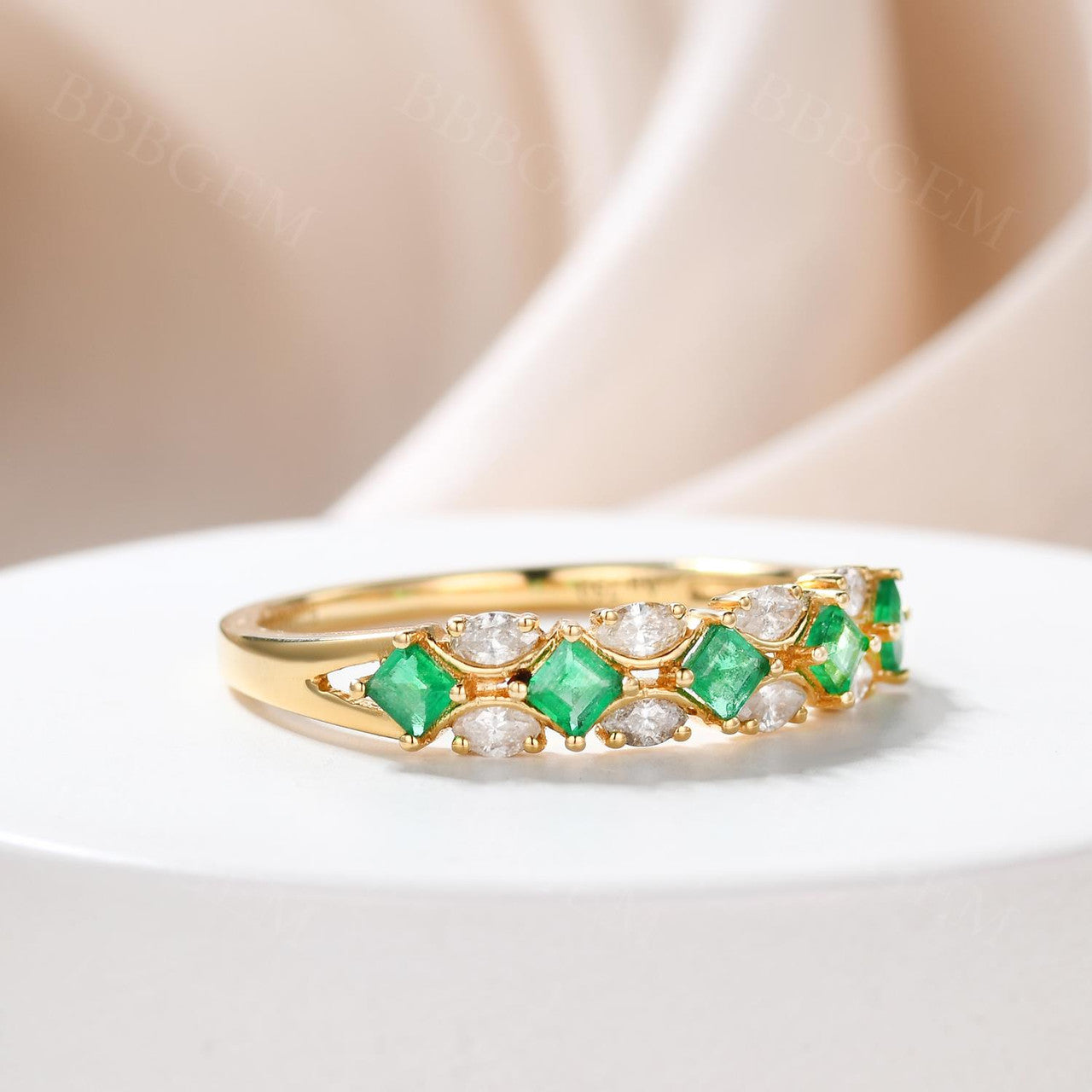 14K Yellow Gold Moissanite & Genuine Emerald Double Row Princess Cut Wedding Band for Women - Elegant Bridal Ring, Anniversary Gift, or Everyday Jewelry