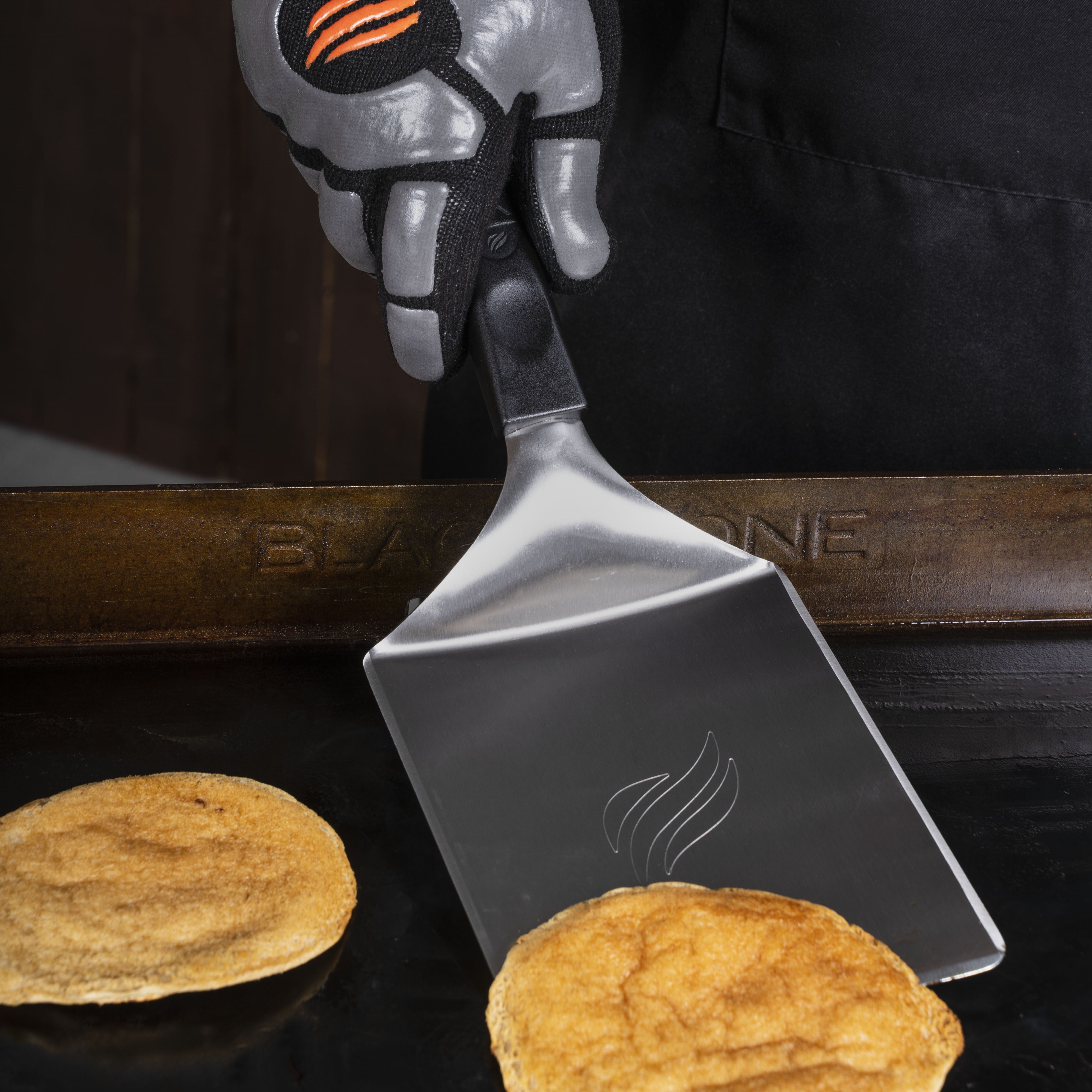 Heat-Resistant BBQ Griddle Gloves - Oven Mitts for Grilling, Cooking & Baking - Extra Long Protection for Hands & Forearms - Perfect for Outdoor BBQ, Camping & Kitchen Use