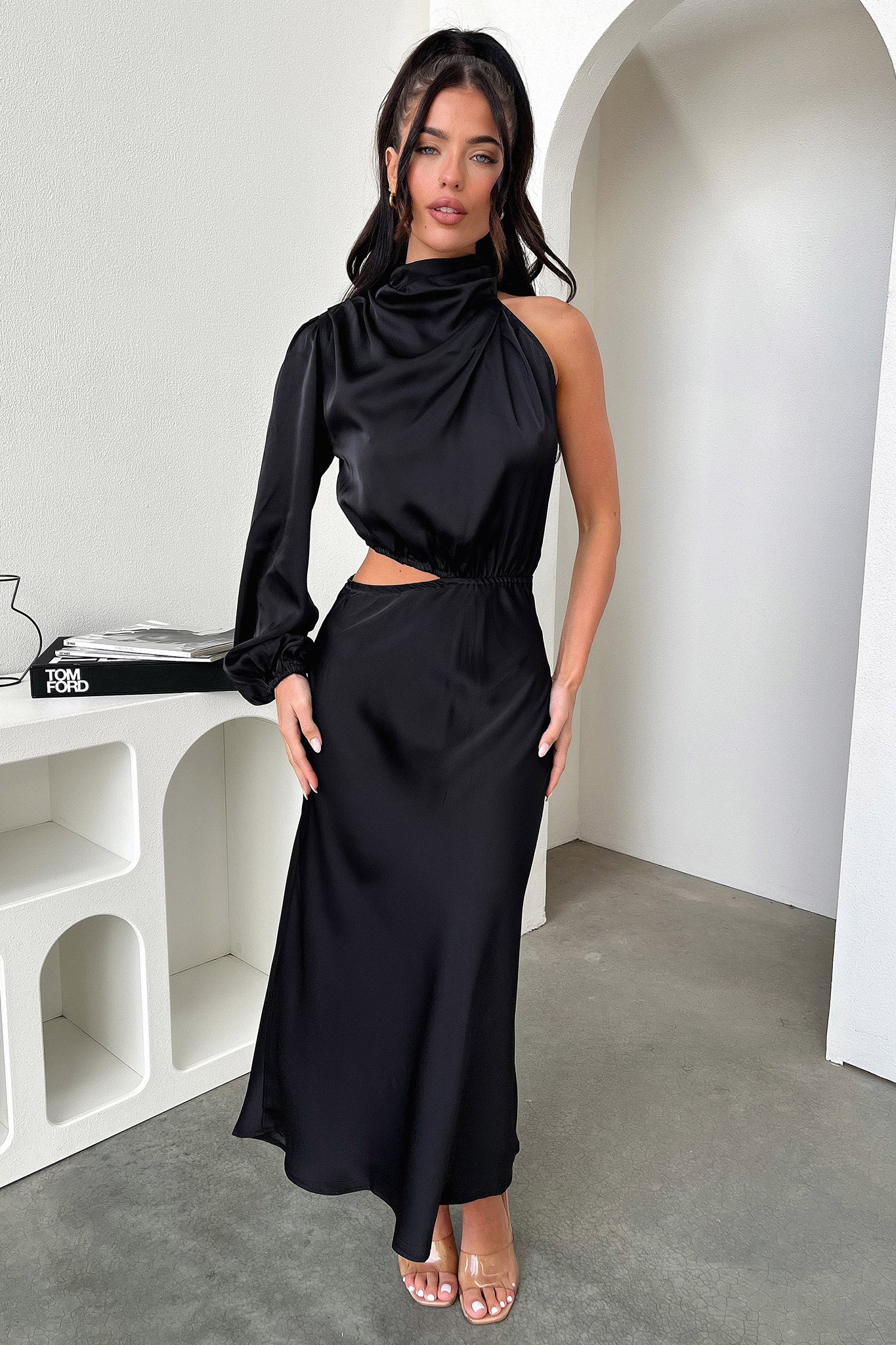 Atoni Women's Midi Dress - Elegant Black Flowy Summer Dress for Casual Wear, Office & Party | Plus Size Options Available