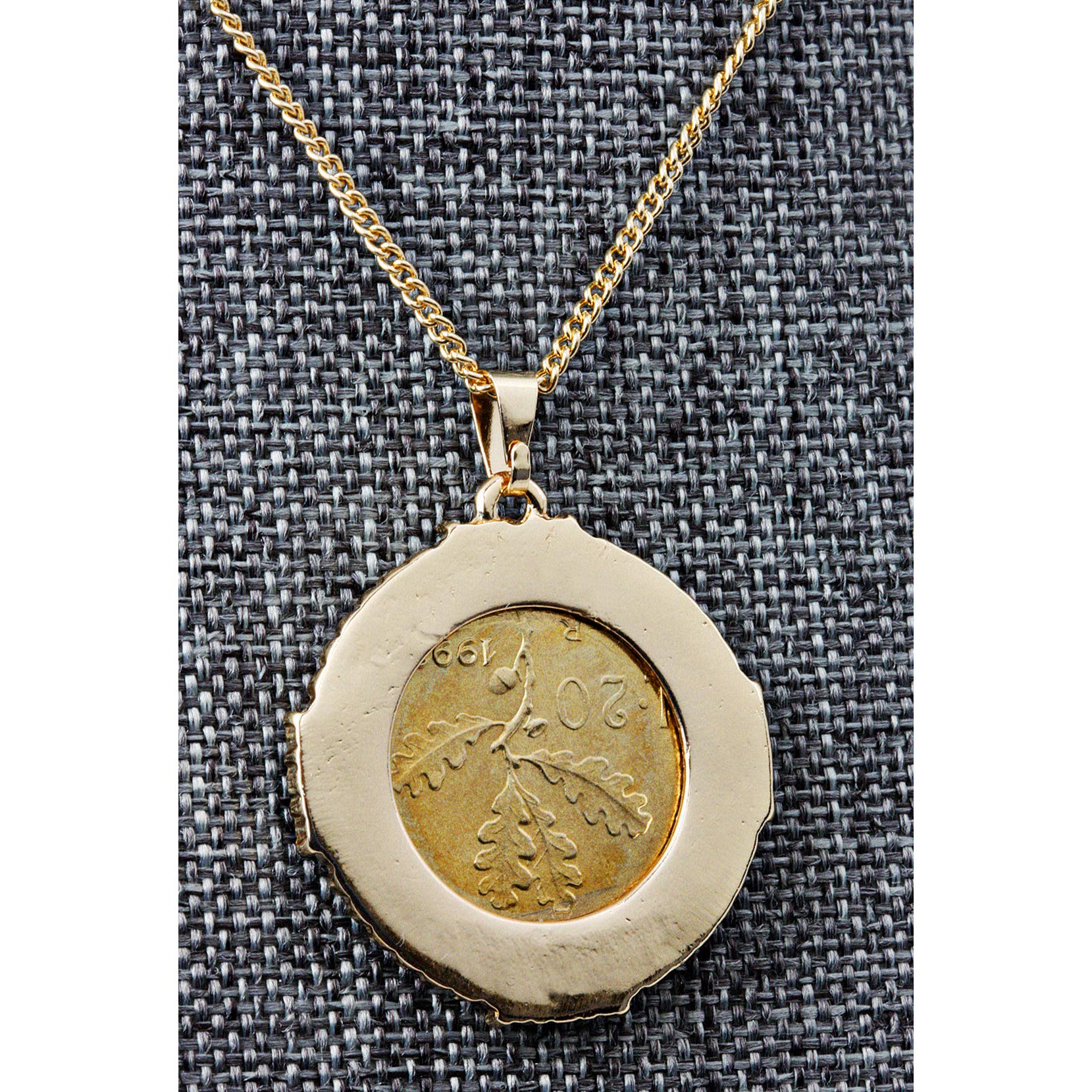 Italian 20 Lira Coin Pendant Necklace - Goldtone Vintage Coin Jewelry with Faceted Jet Glass Stones | Italian Medallion Necklace for Women | Perfect Gift for Anniversary, Birthday & Special Occasions
