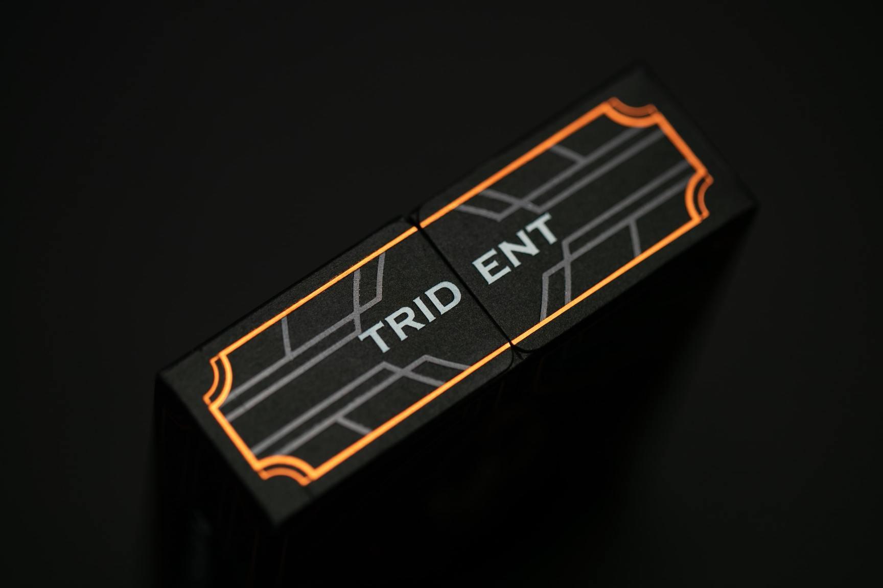 Premium Trident Deluxe Edition Playing Cards - Professional Poker Deck for Magic Tricks, Card Games & Casino Nights - Ideal for Poker, Blackjack, Bridge & Cardistry Practice