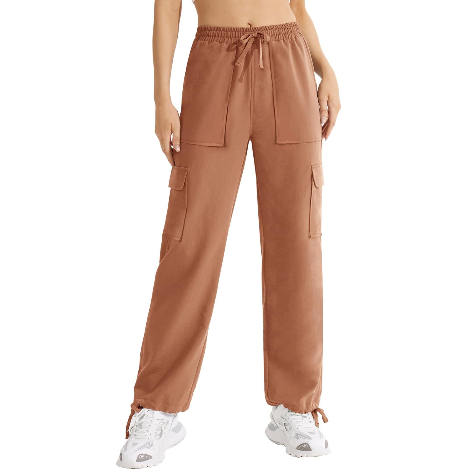 From Office to Adventure: The Versatile Journey of Emma and Her Chic Cargo Pants