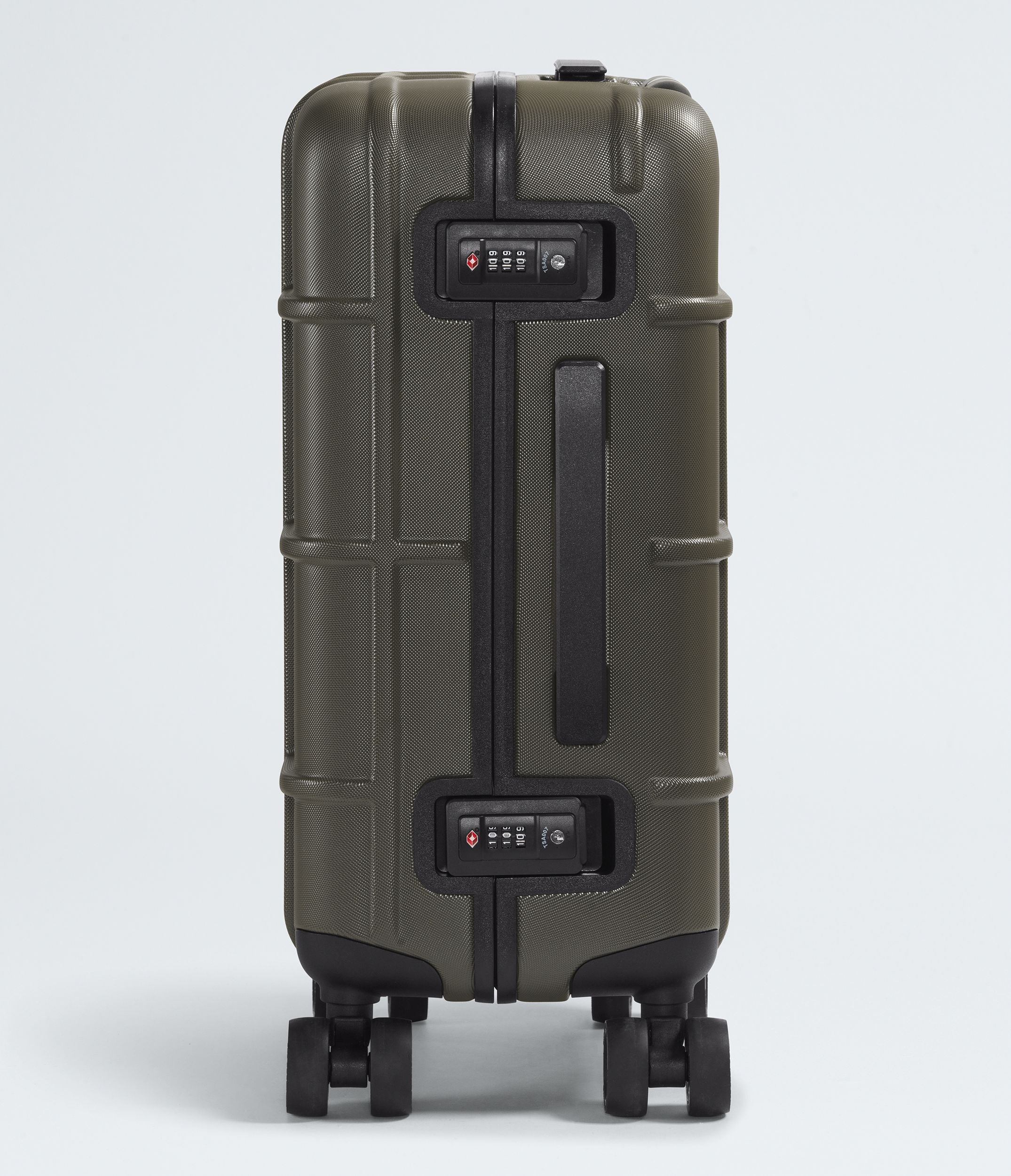 The North Face All Weather 4 Wheeler 22