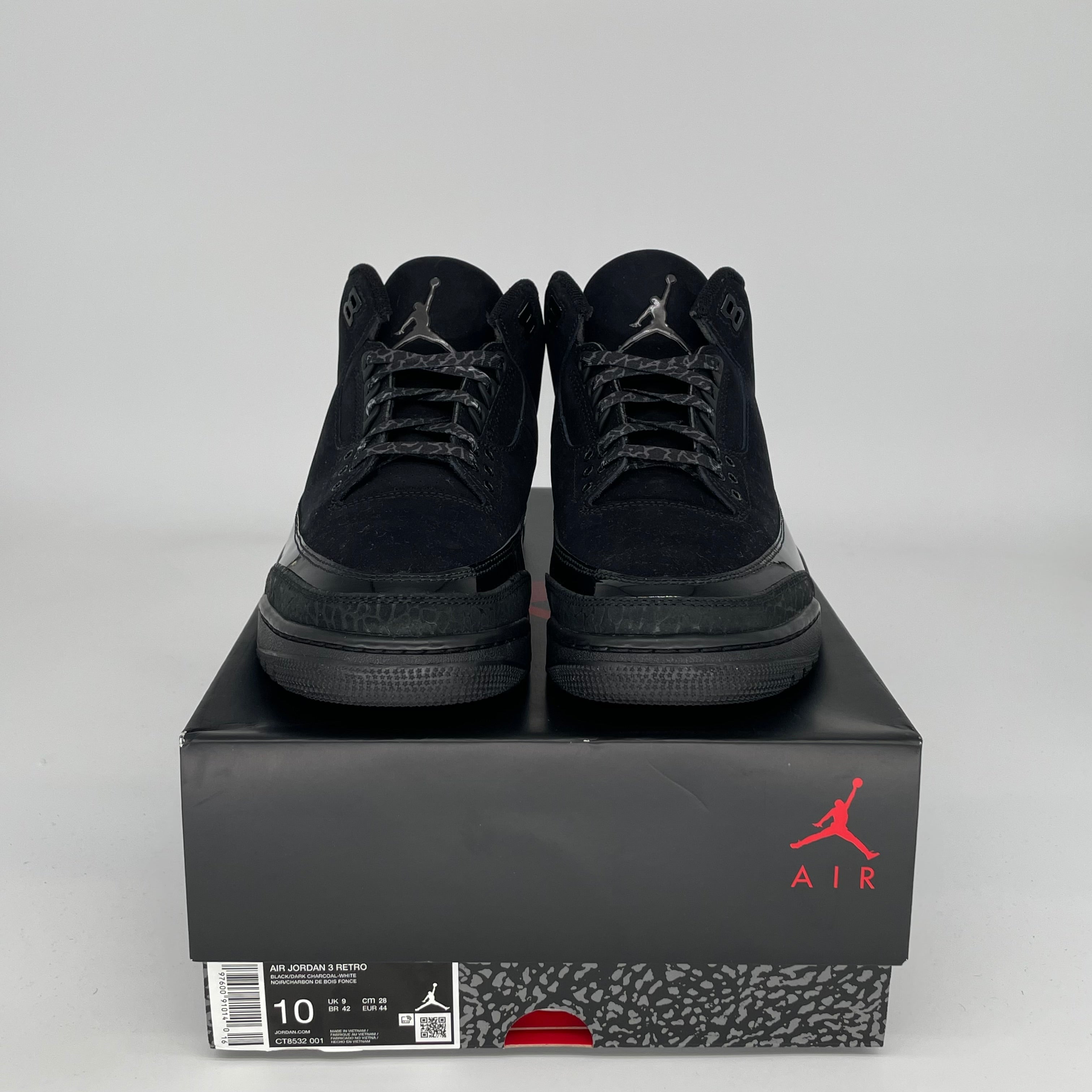 AIR JORDAN 3 Retro 'Black Cat' Men's Basketball Shoes Size 10 - Style CT8532-001 | Perfect for Streetwear & Sneaker Collectors
