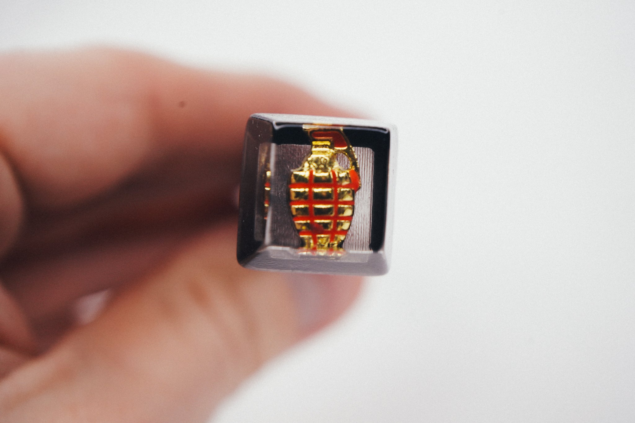 Golden Grenade Jelly Artisan Keycap - Custom Mechanical Keyboard Key for Gaming & Typing - Perfect for PC, Mac & Laptop Enthusiasts