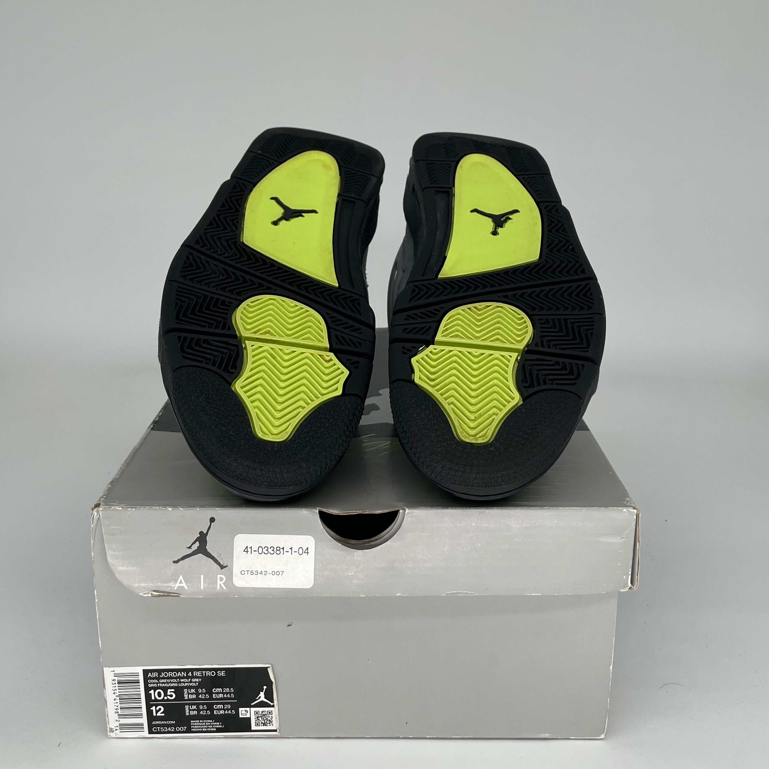 AIR JORDAN 4 Retro 