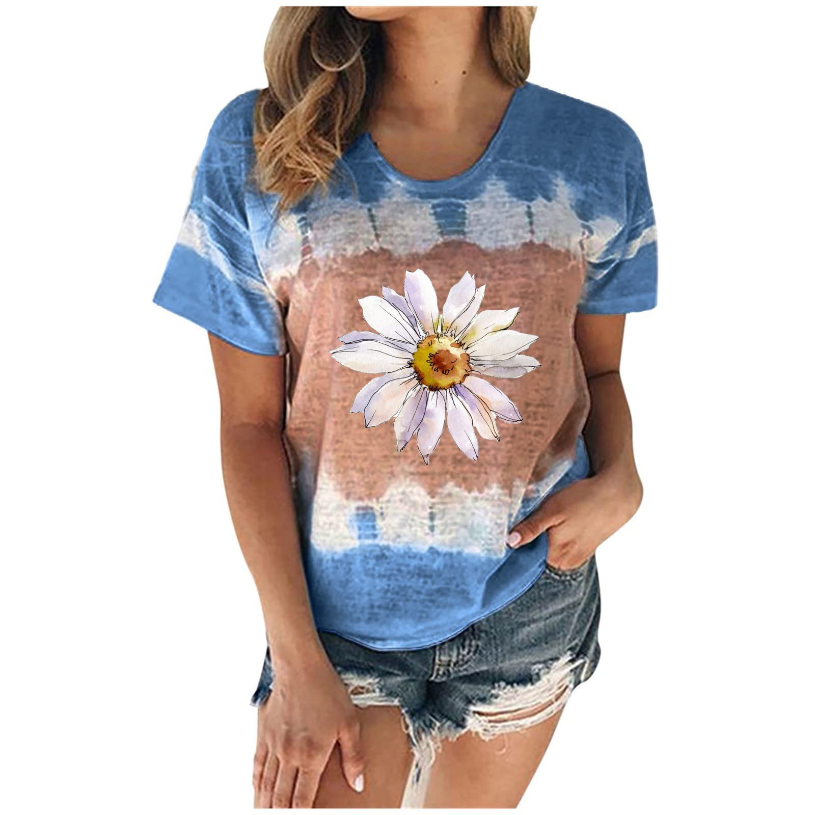 Trendy Women's Summer T-Shirts - Floral Print Short Sleeve Blouse for Casual Wear