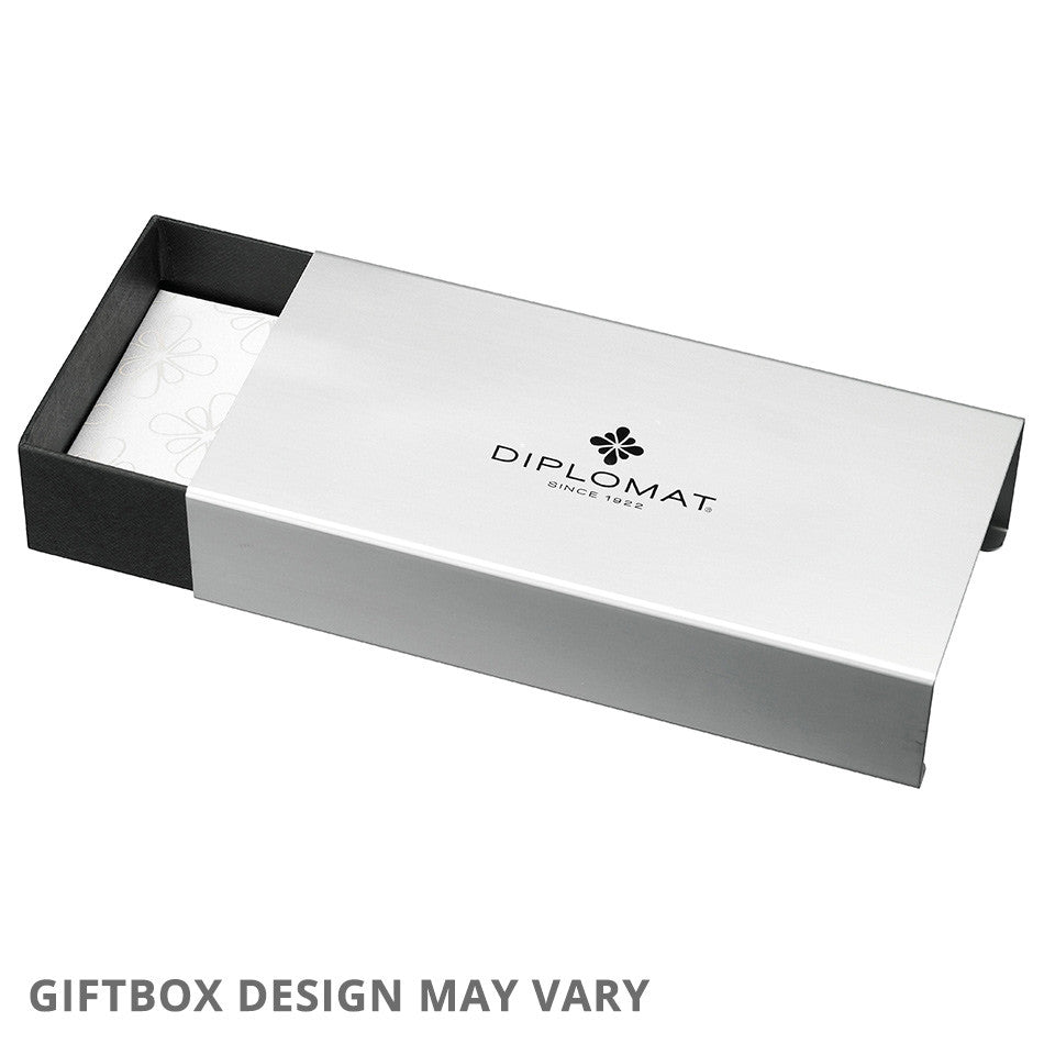 Premium Diplomat Excellence A2 Black Lacquer Fountain Pen - Luxury Writing Instrument for Business Professionals & Gift Giving