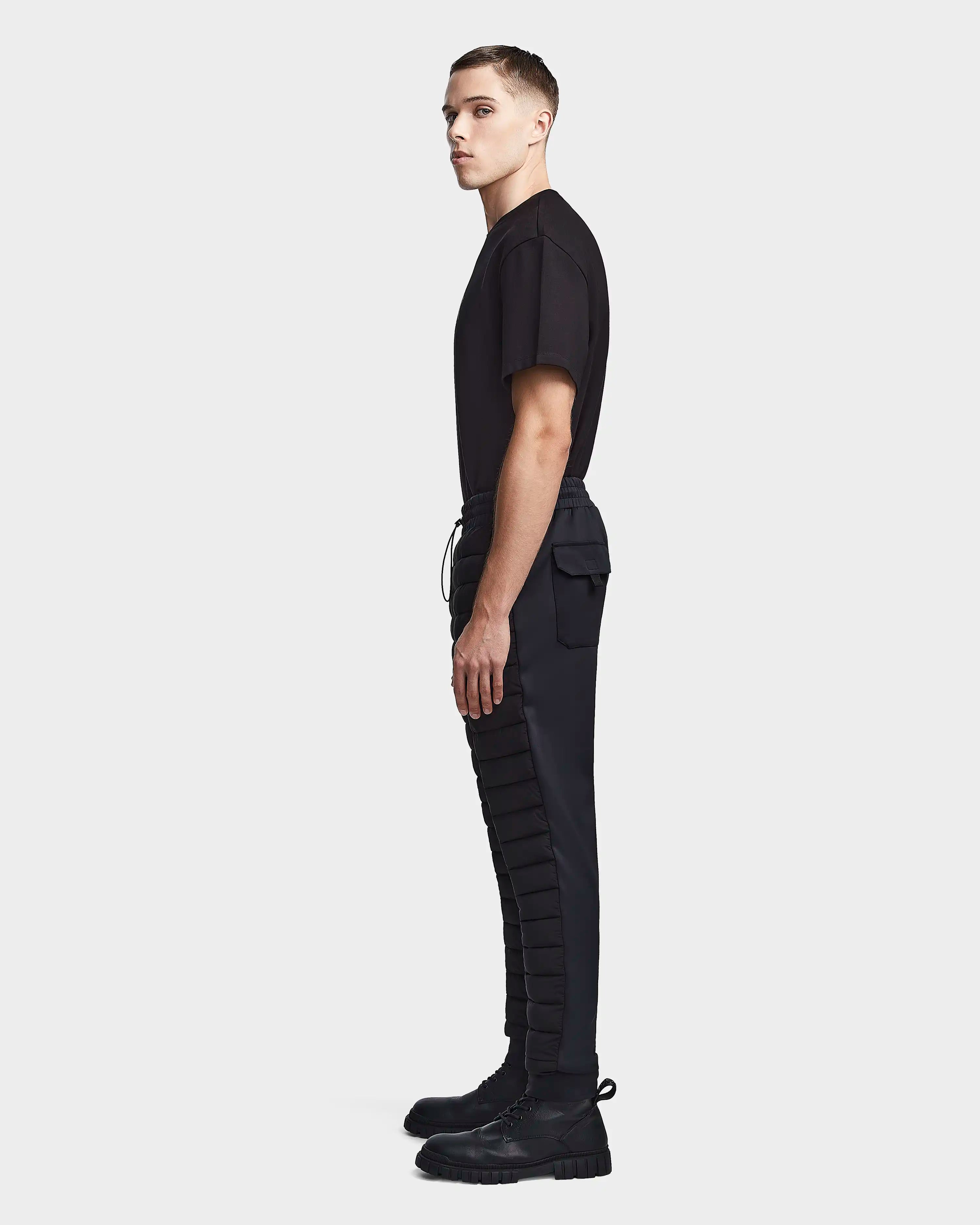 MIKE 6523503 Black - Stylish and Durable for Everyday Use, Outdoor Adventures, and Casual Wear