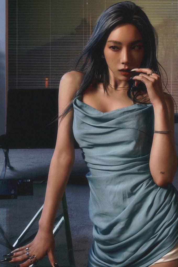 TAEYEON INVU 3rd Album Limited Edition Cassette Tape + 16p Booklet + Tracking Number | Kpop Merchandise | Sealed Collectible | Perfect for Kpop Fans & Music Collectors